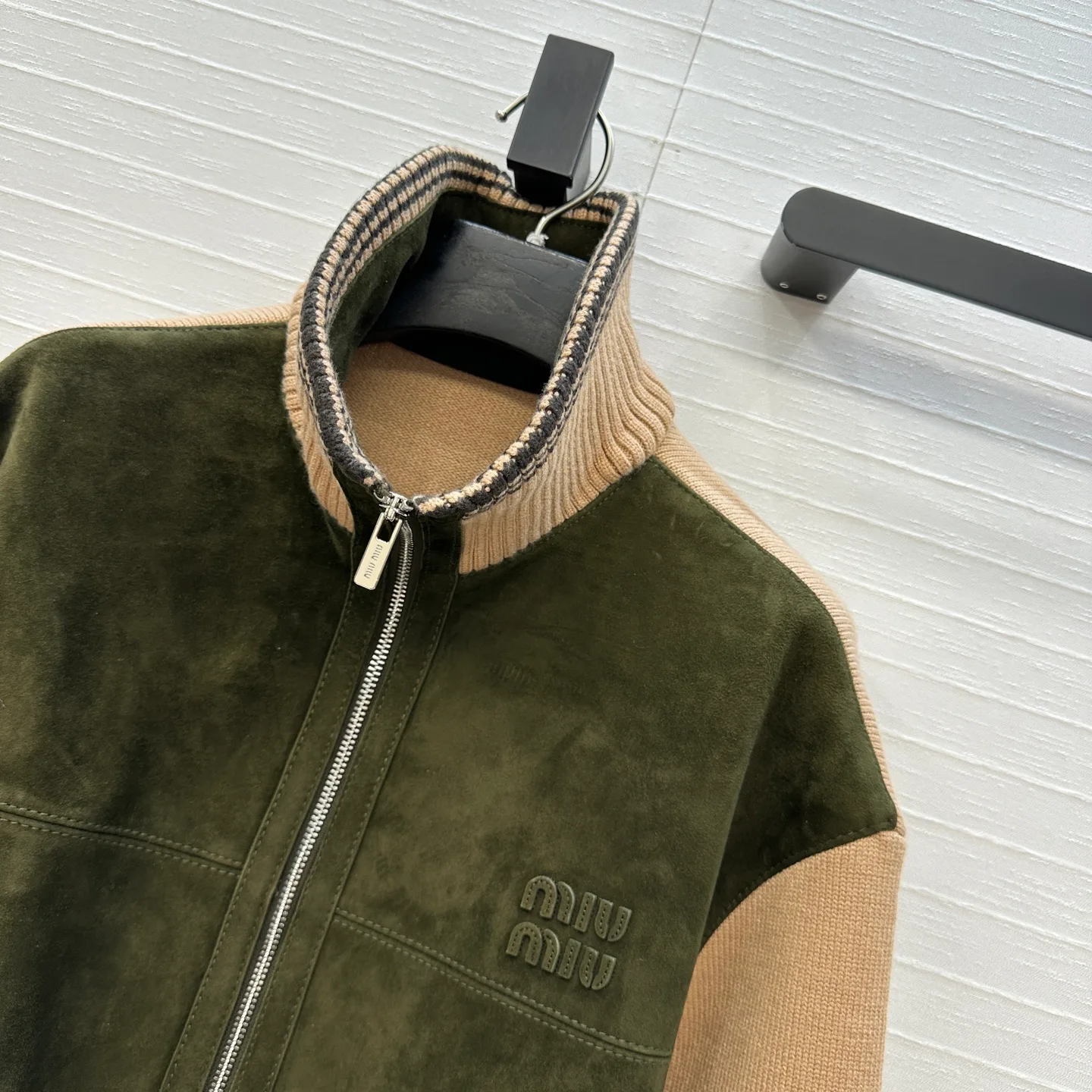 Куртки И Пуховики Женские Miu Miu 1961619