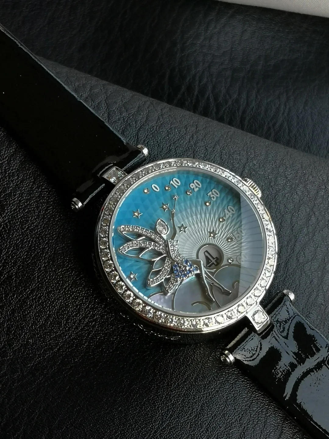 Часы Женские Van Cleef & Arpels 11575440