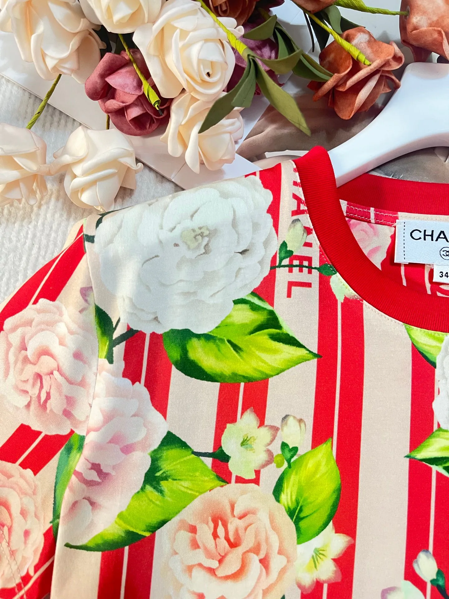 Футболки Женские Chanel 3042955