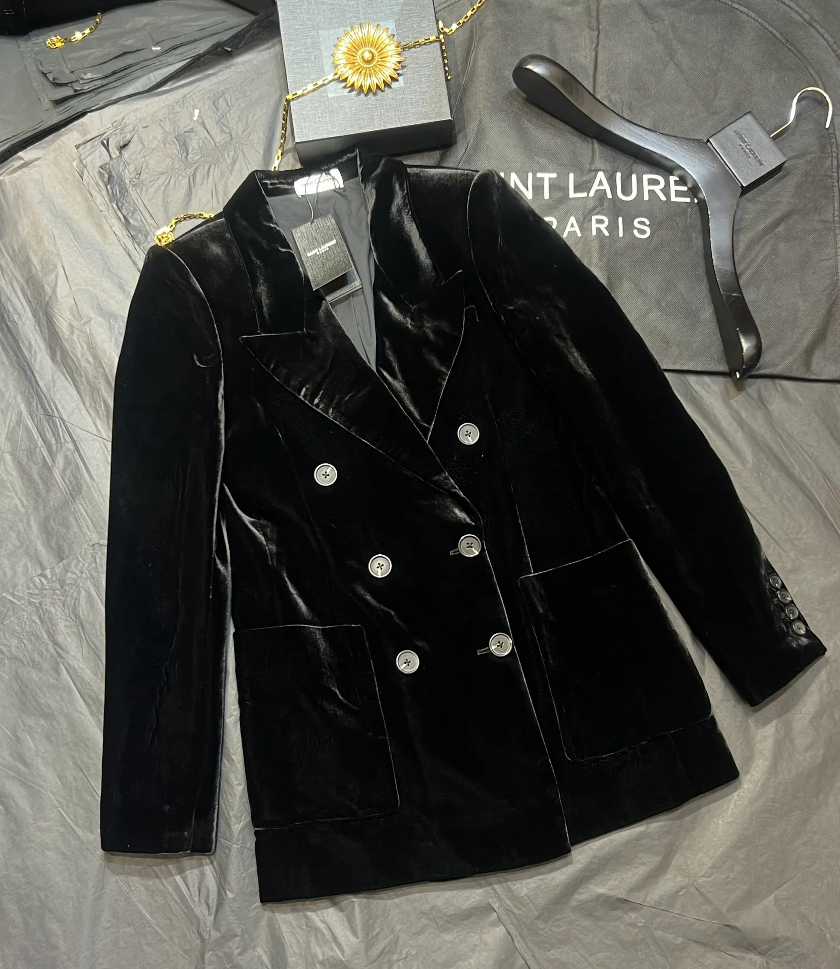 Куртки И Пуховики Женские Saint Laurent 148523