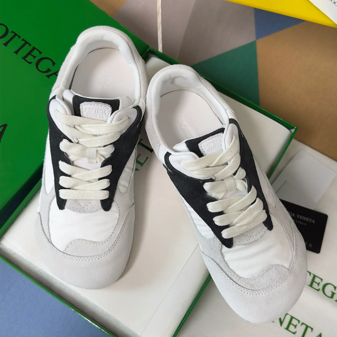 Кроссовки Женские Bottega Veneta 11595718