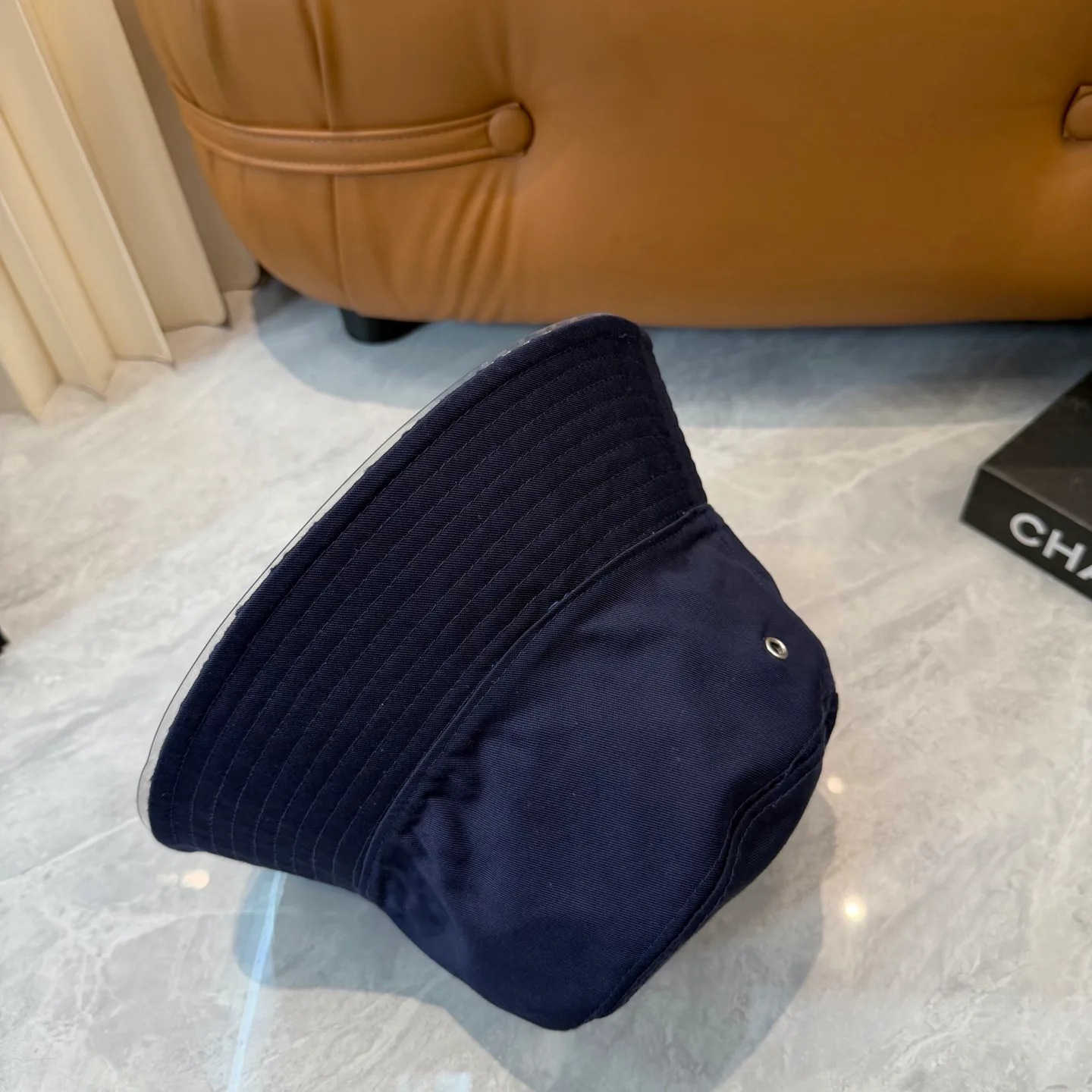Головные Уборы Christian Dior 13294364