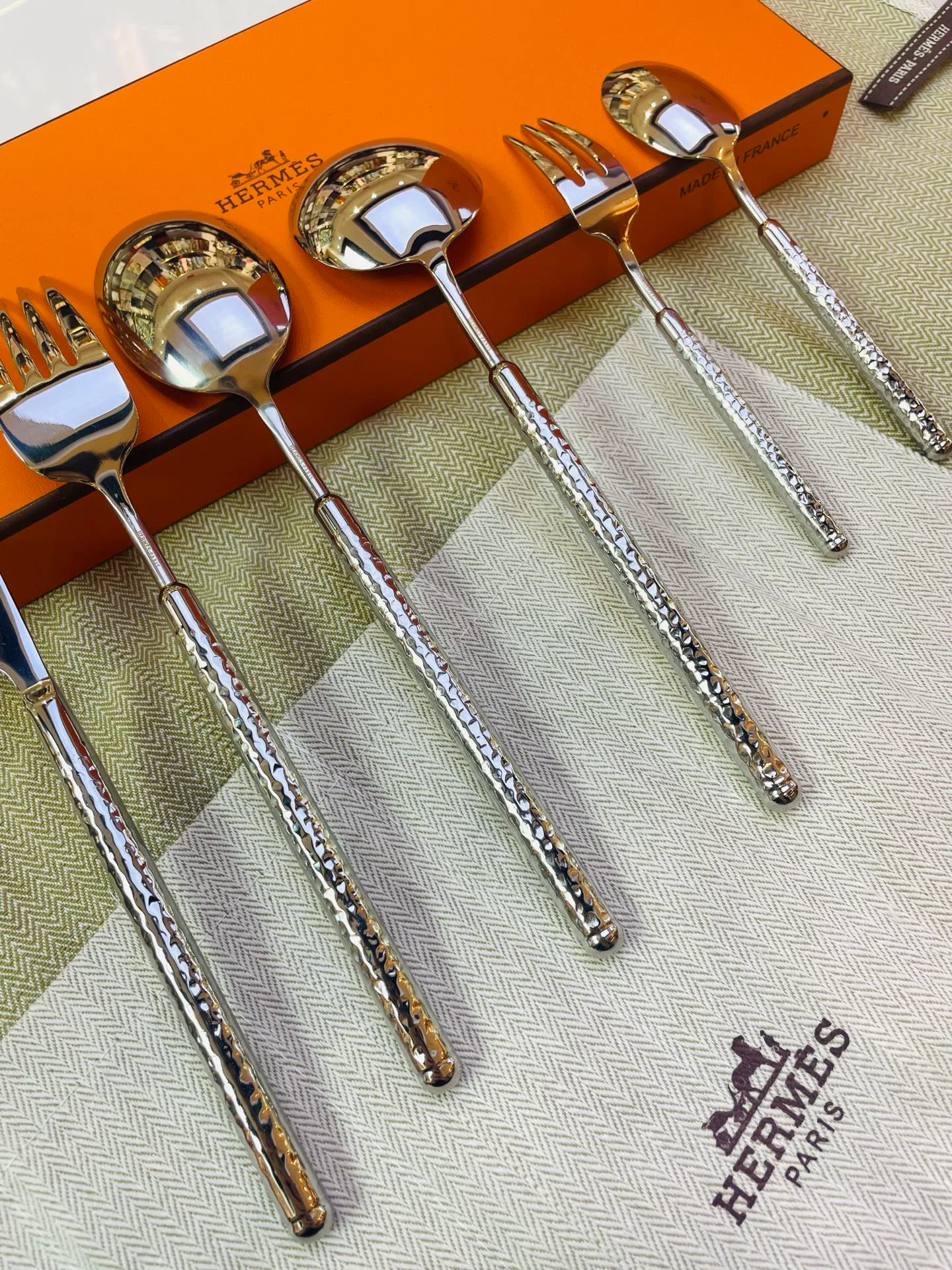 Посуда Hermes 15311