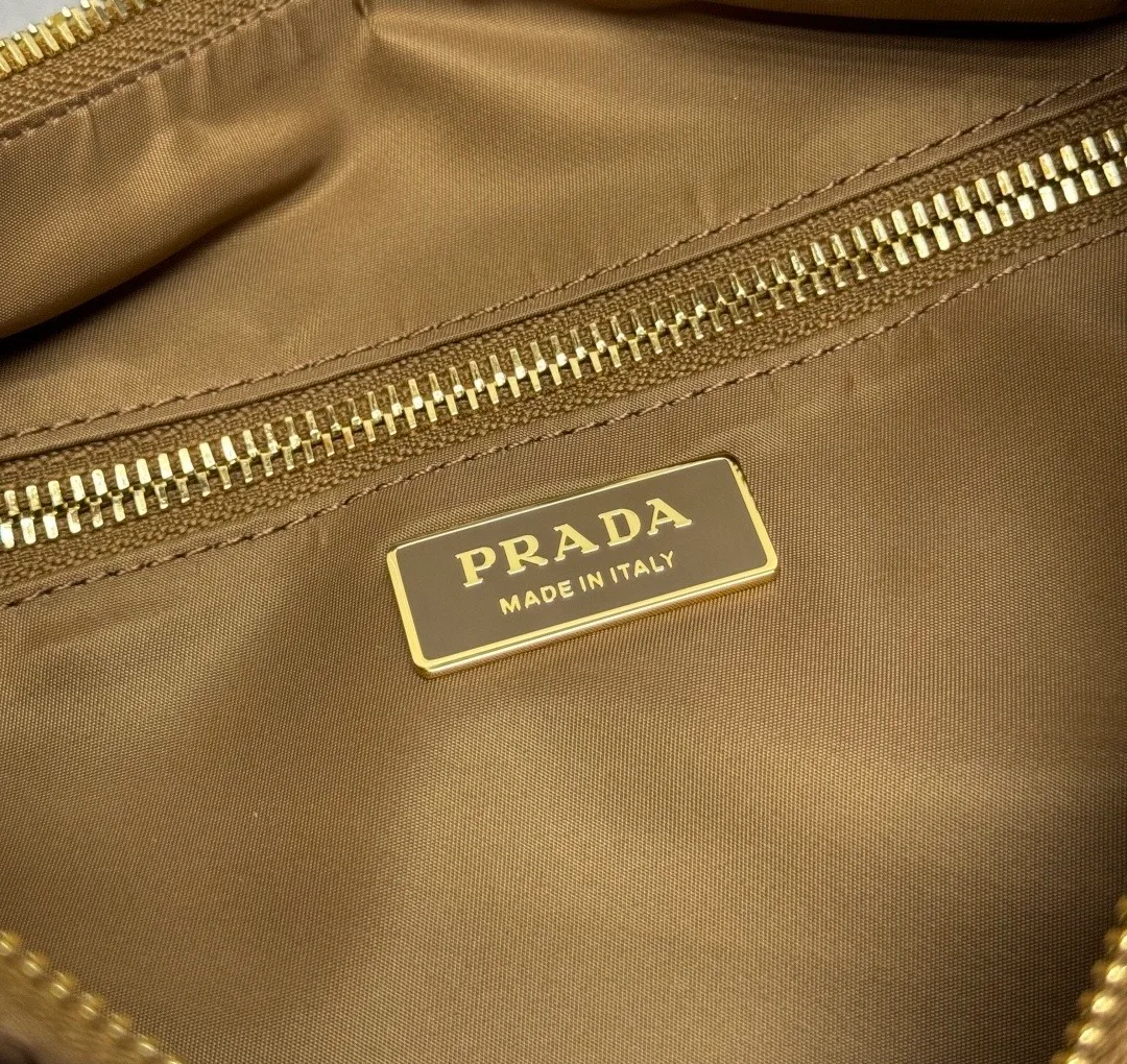 Сумки На Ремне Женские Prada 12583849