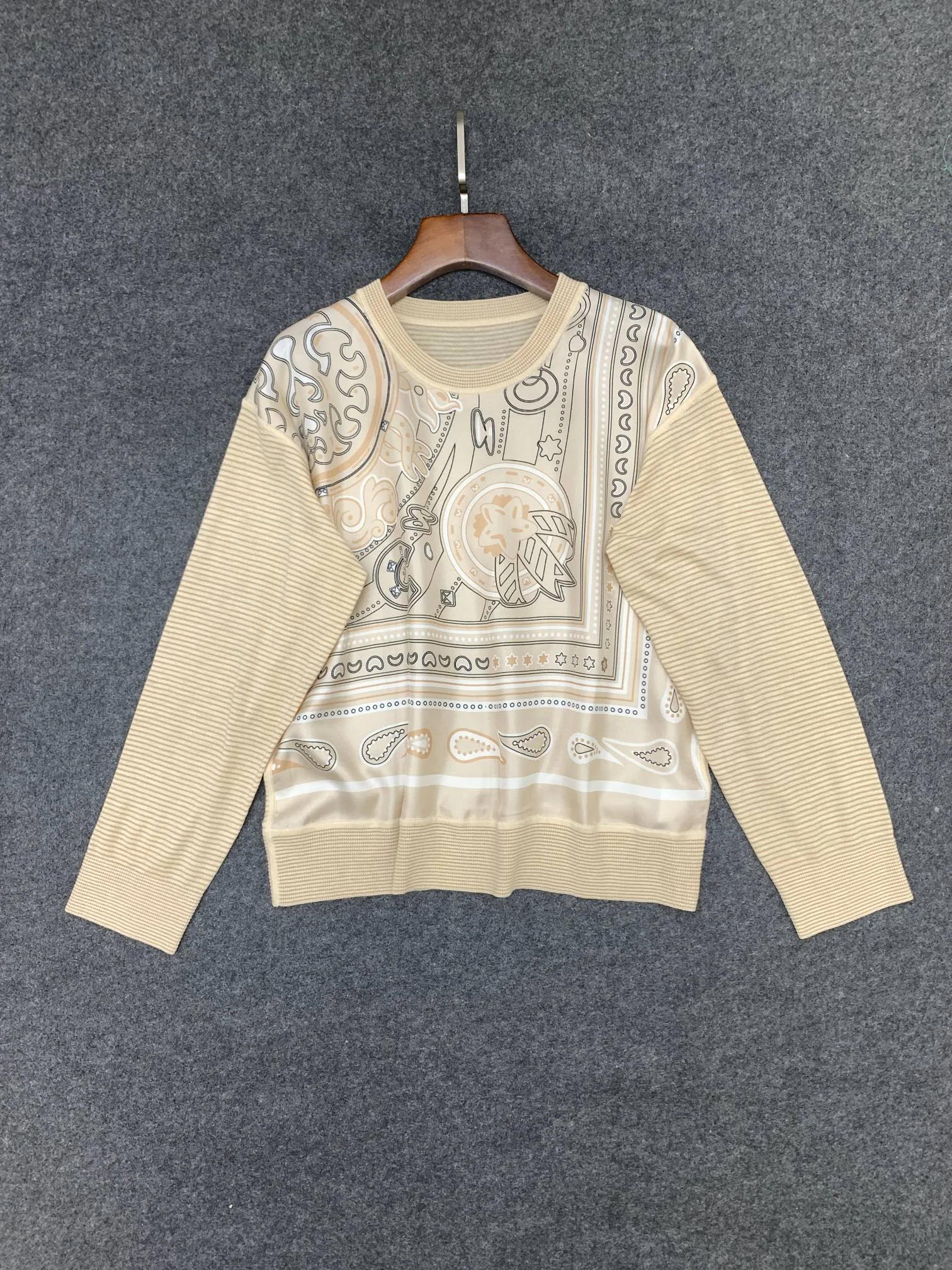 Джемперы И Свитеры Женские Hermes 2287169