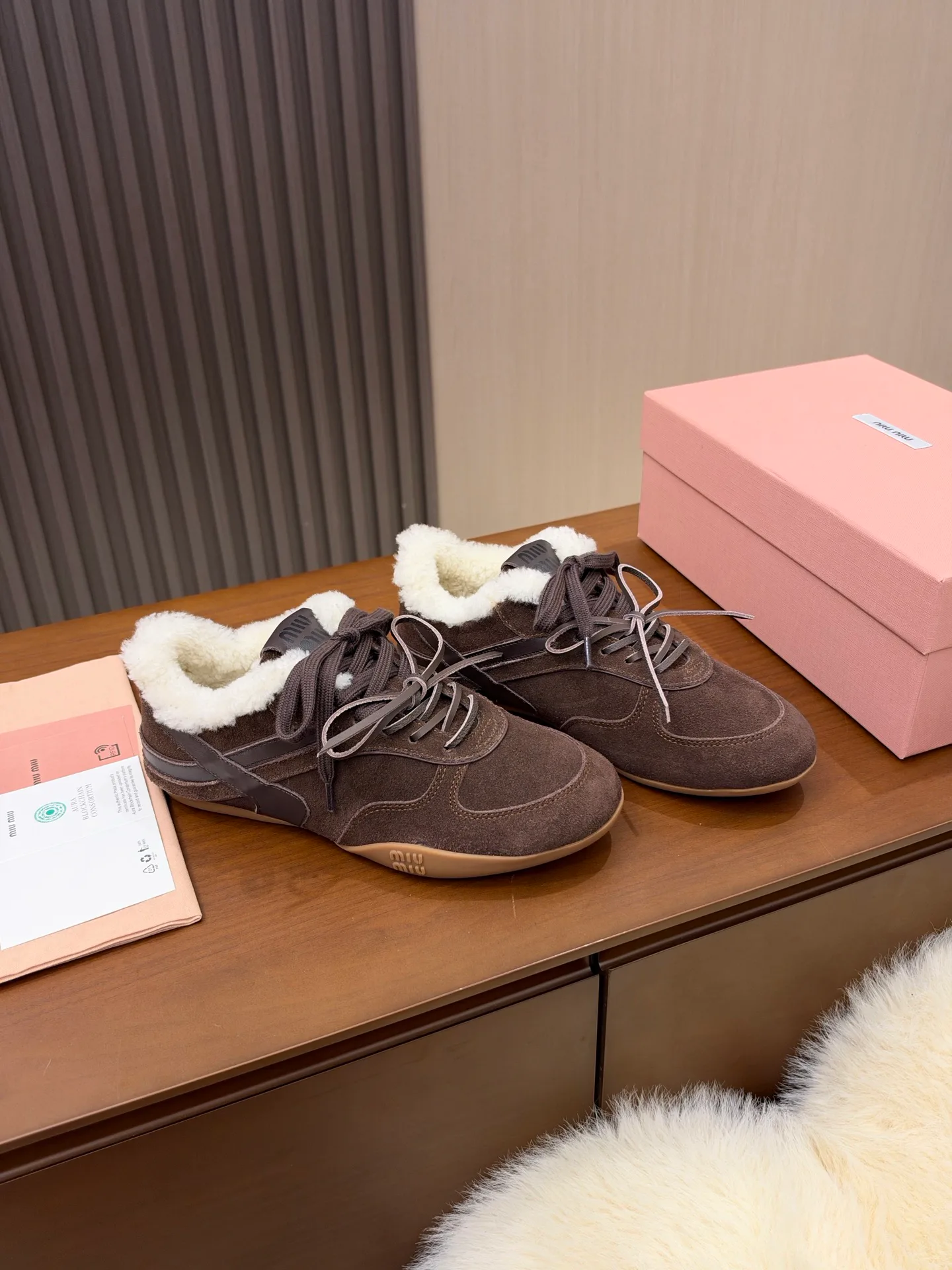 Кроссовки Женские Miu Miu 19621827