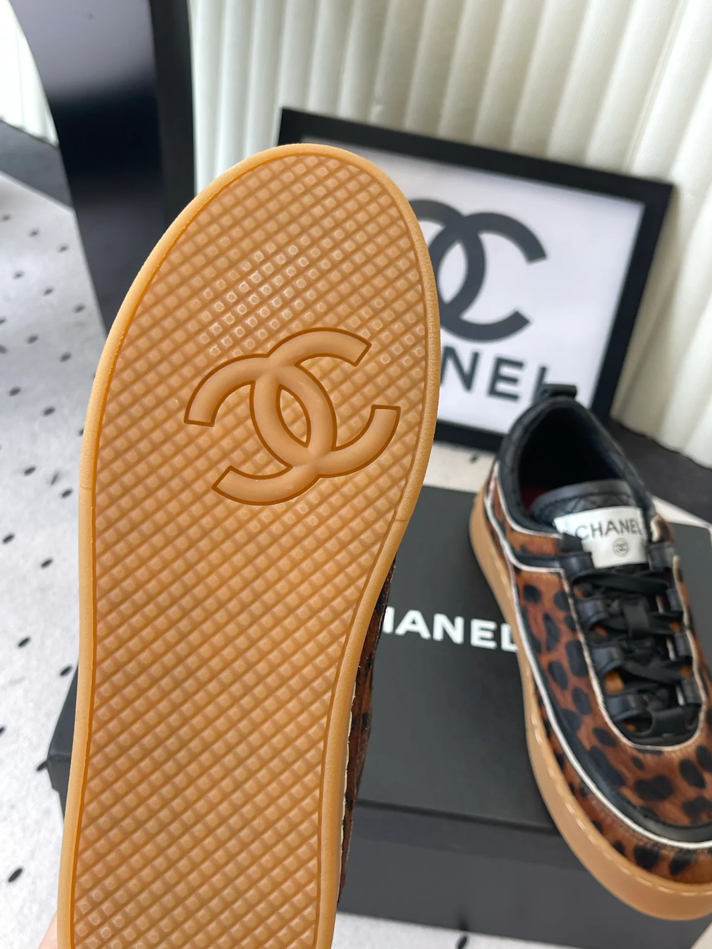 Кроссовки Женские Chanel 18069881