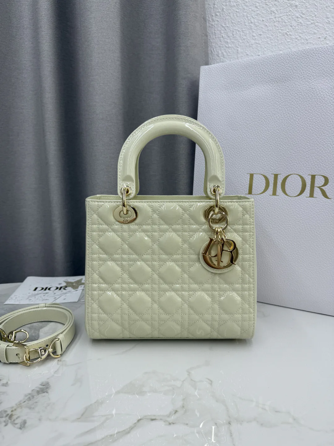 Классические Сумки Женские Christian Dior 18116349