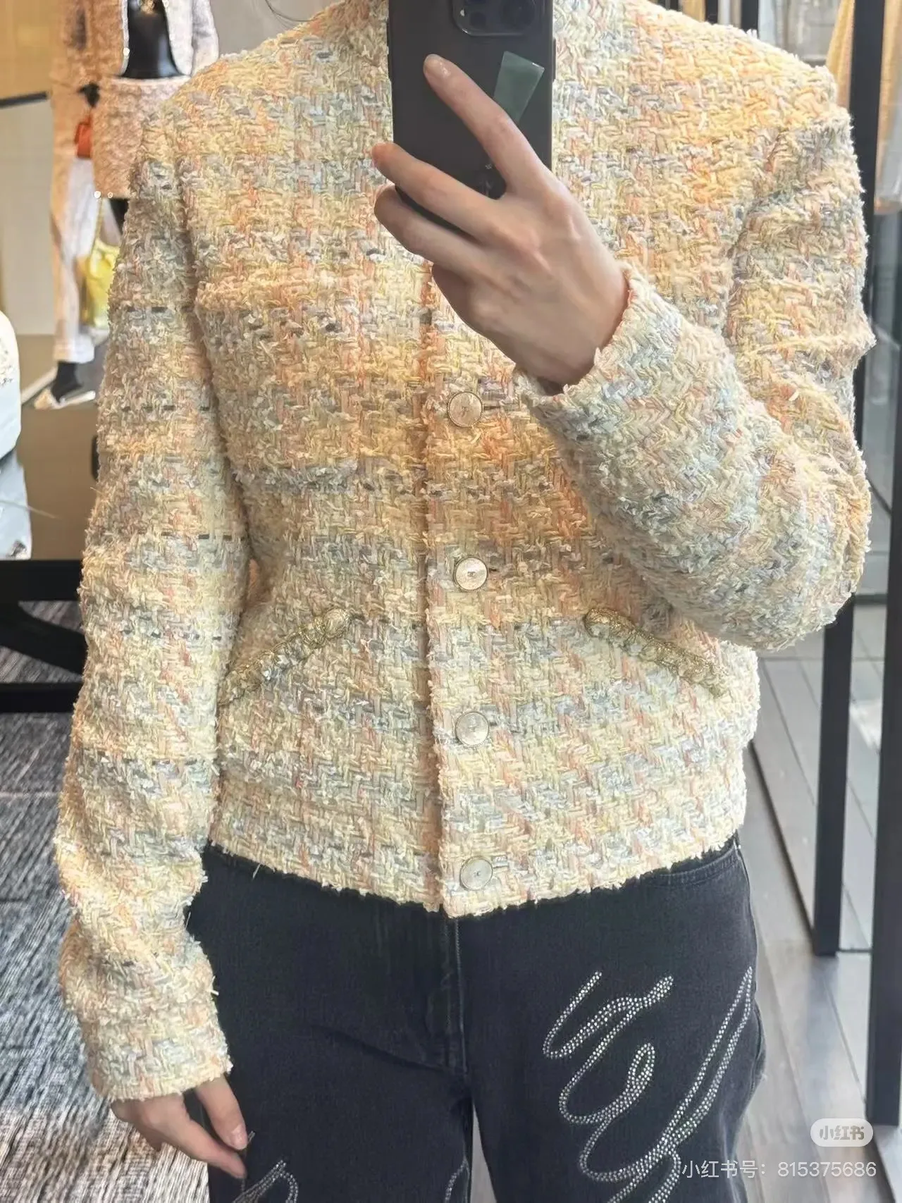 Куртки И Пуховики Женские Chanel 31332