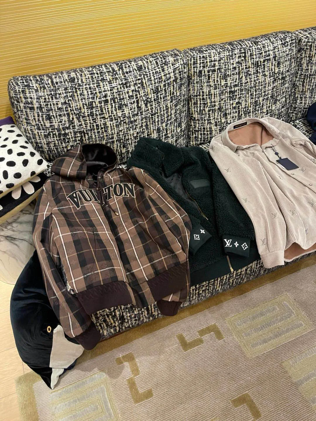 Куртки И Пуховики Мужские Louis Vuitton 8973489