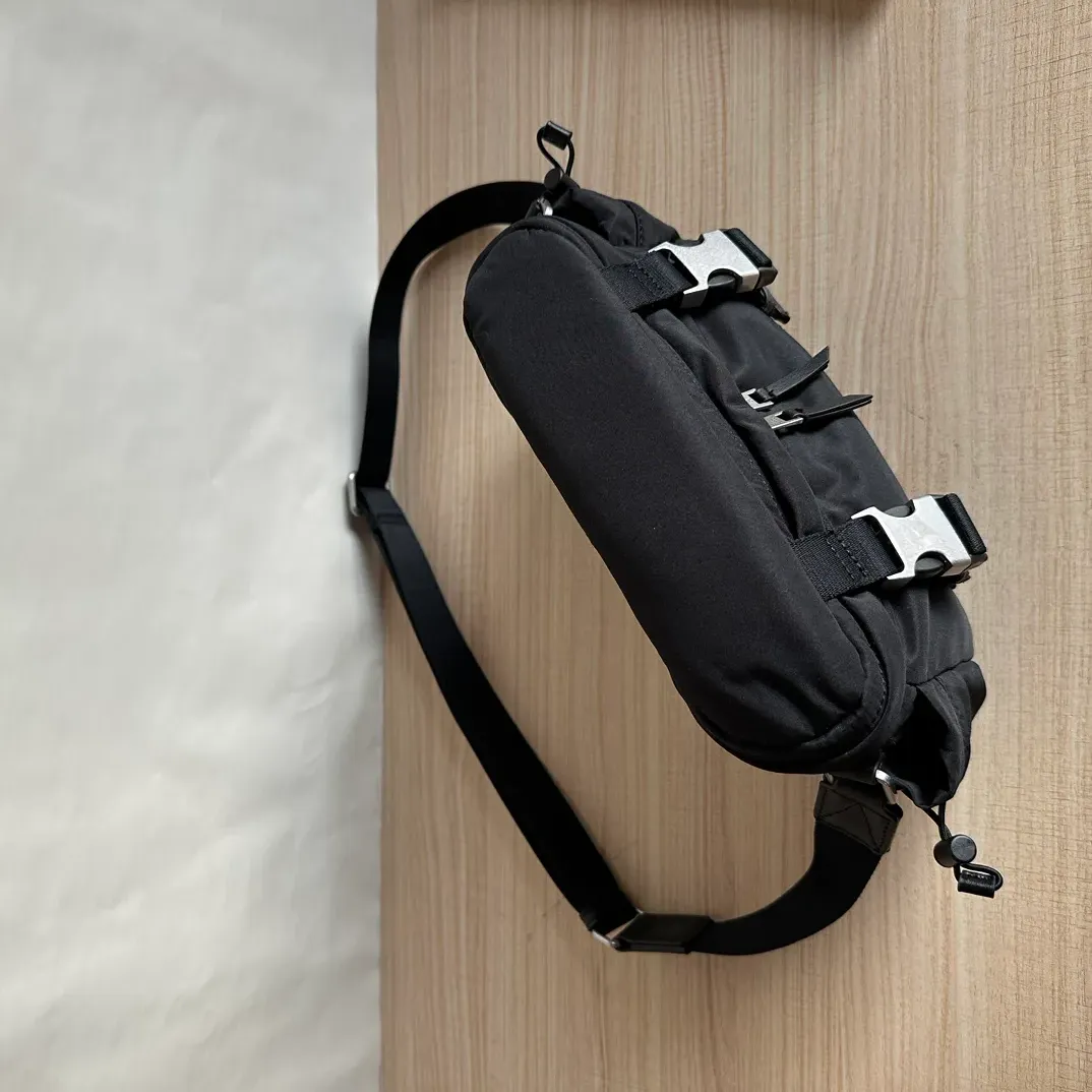 Сумки На Ремне Женские Ami Paris 1133880