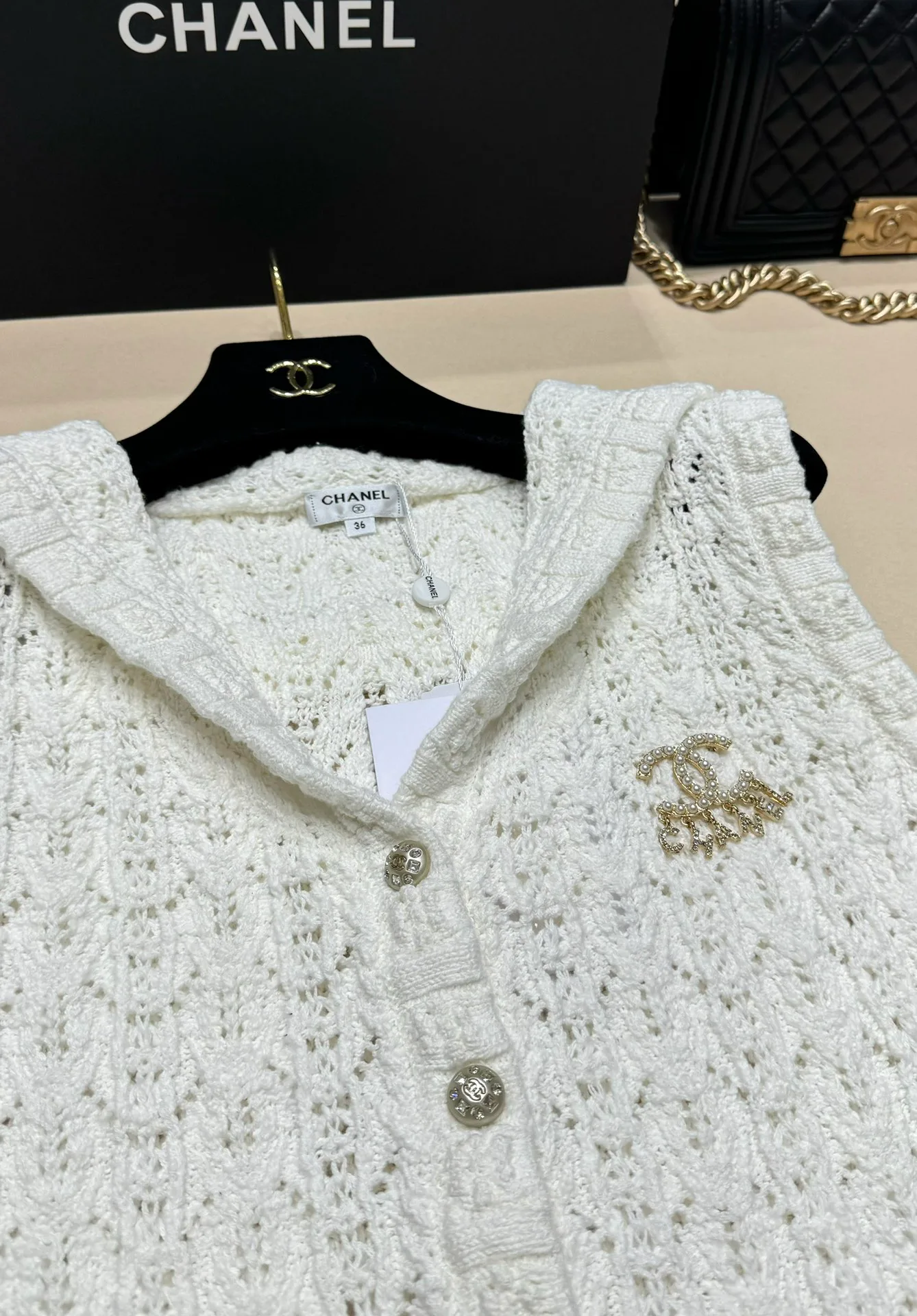 Топы Женские Chanel 11572632