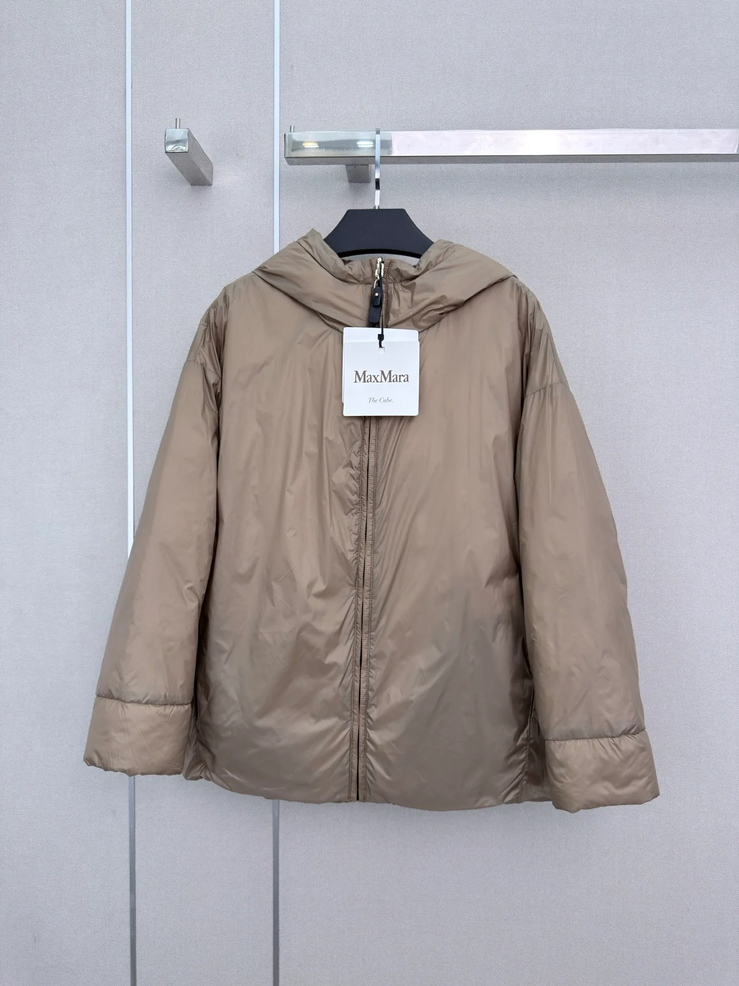 Куртки И Пуховики Женские Max Mara 18108353