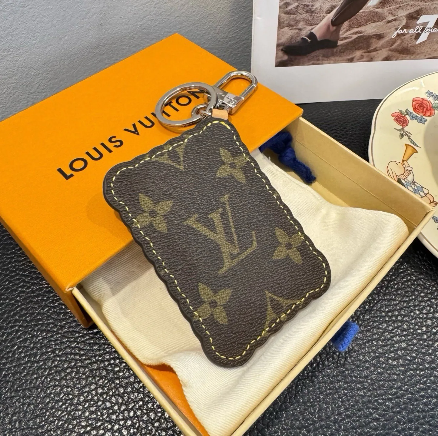 Ключницы Louis Vuitton 18013297