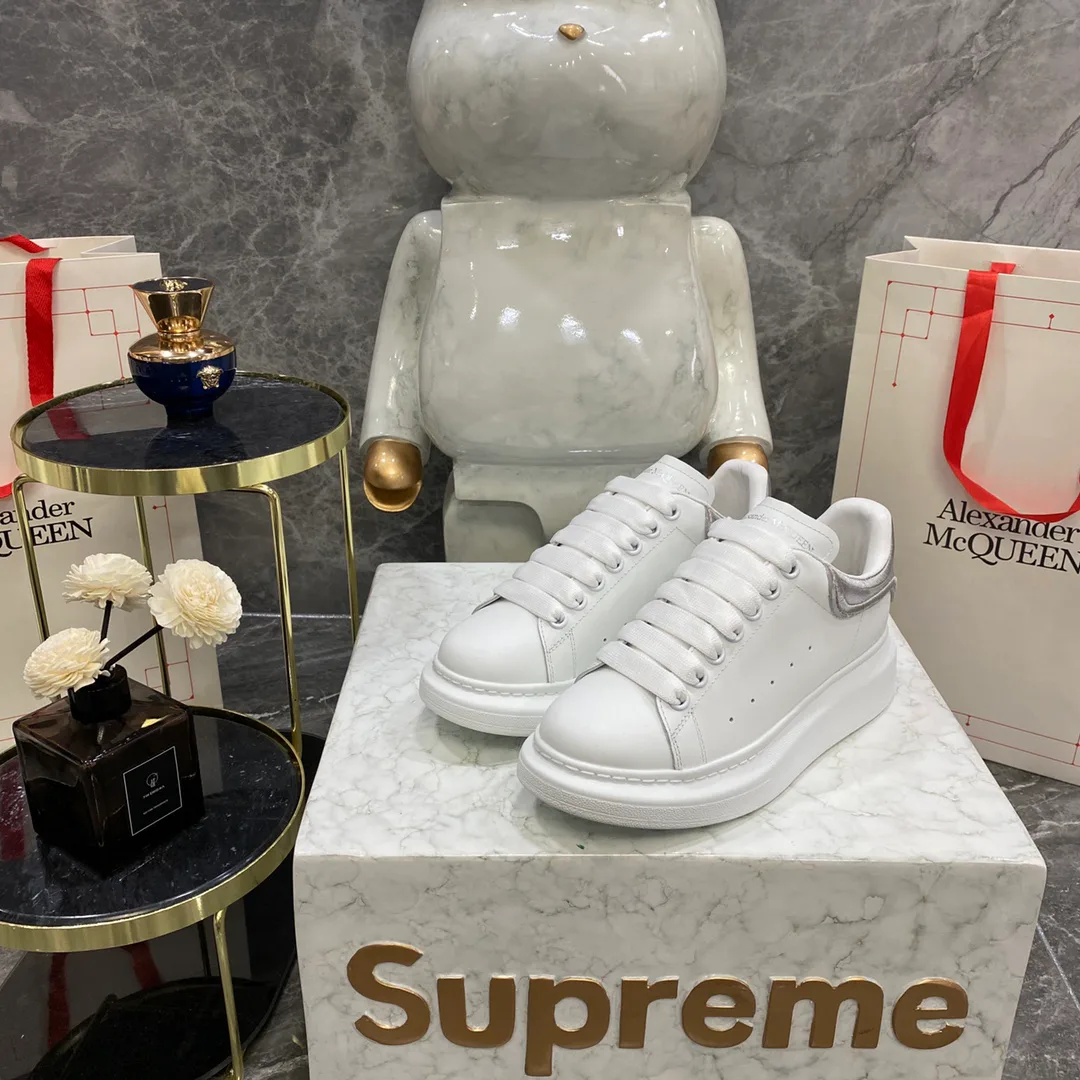 Кроссовки Женские Alexander Mcqueen 1289252