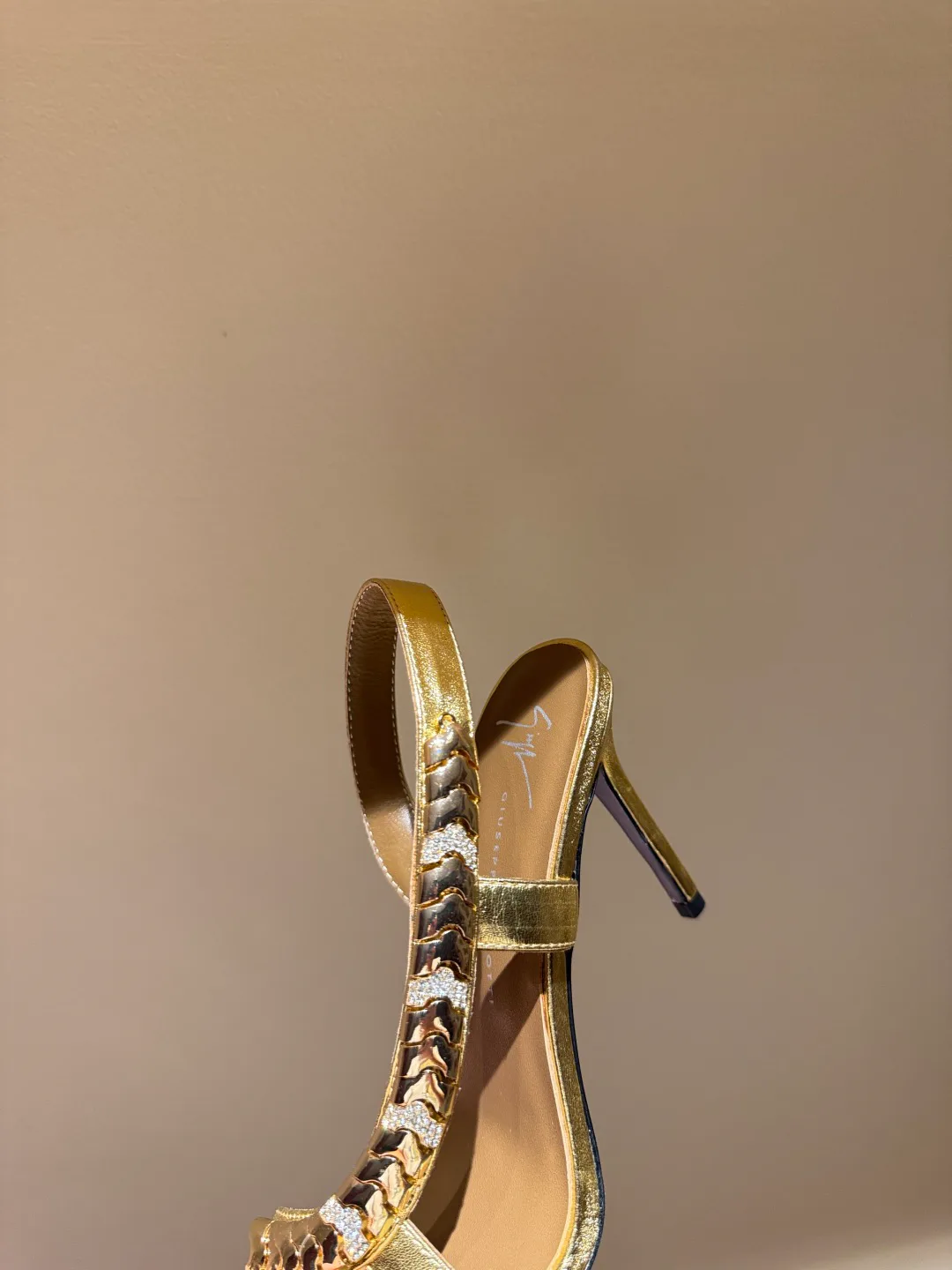 Босоножки Женские Giuseppe Zanotti 11268849