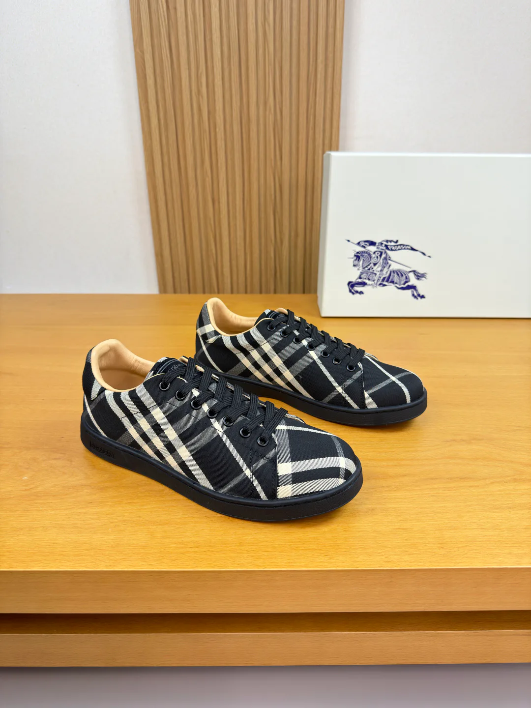 Кеды Мужские Burberry 2389610