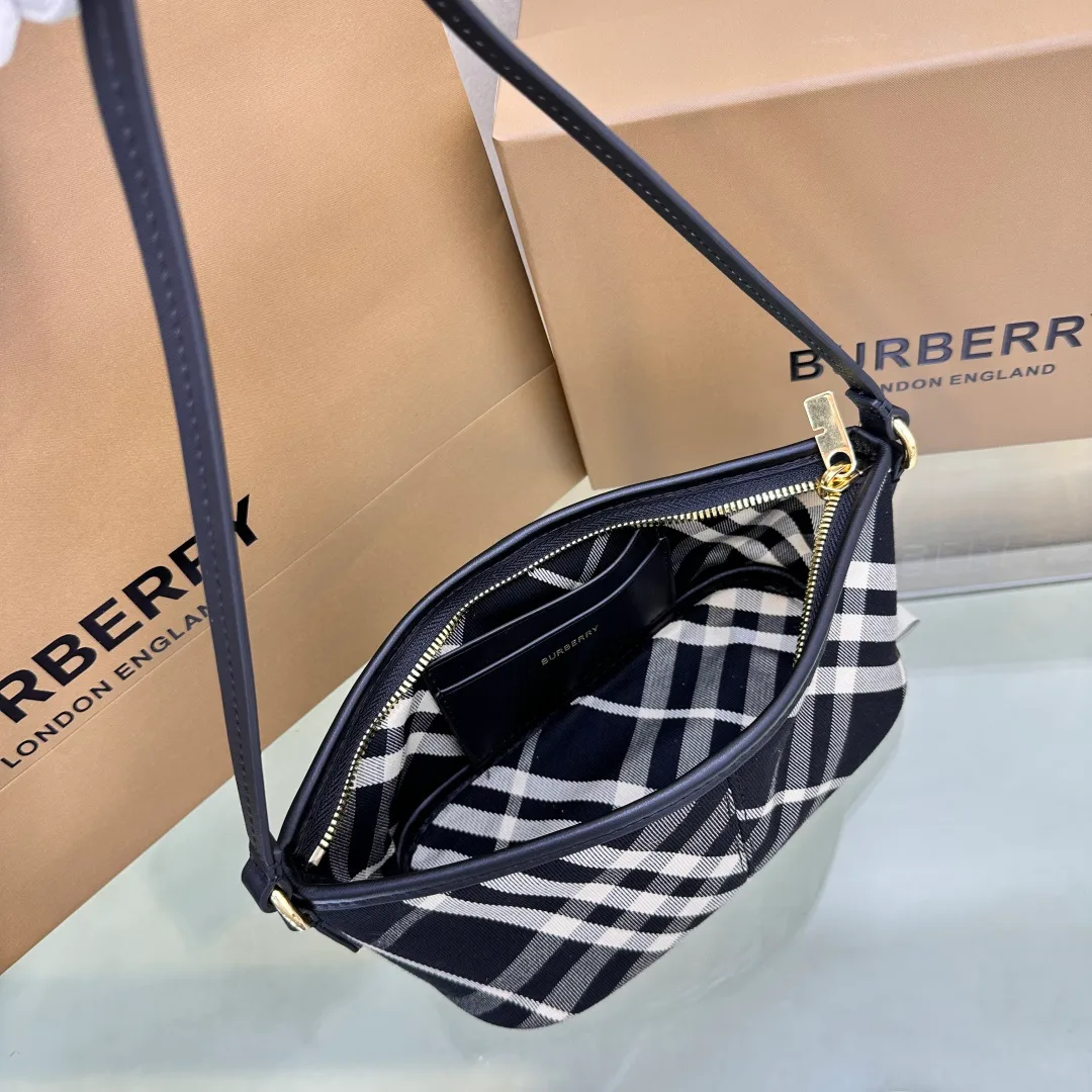 Клатчи Женские Burberry 11017421