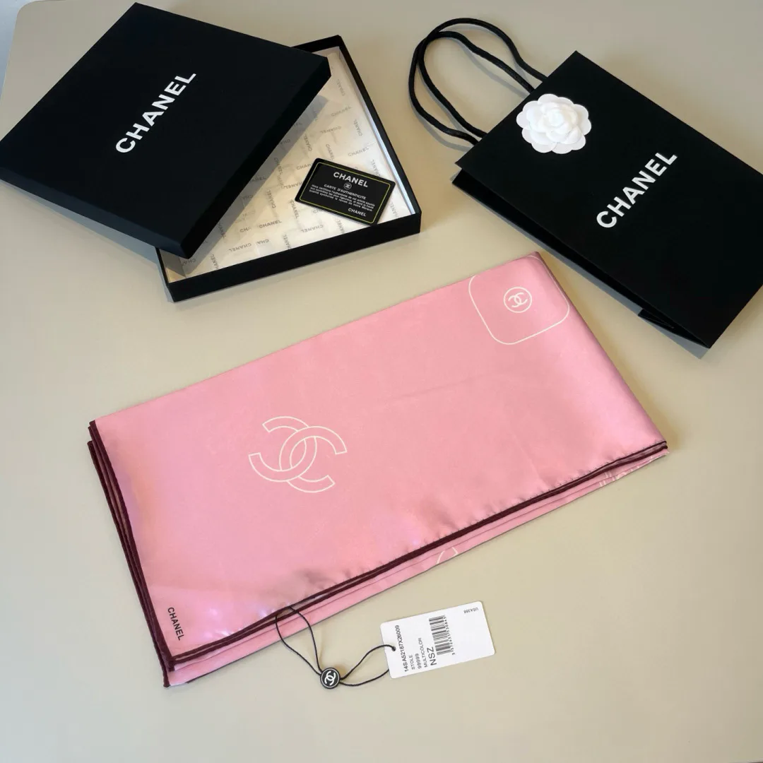 Платки Chanel 11362342