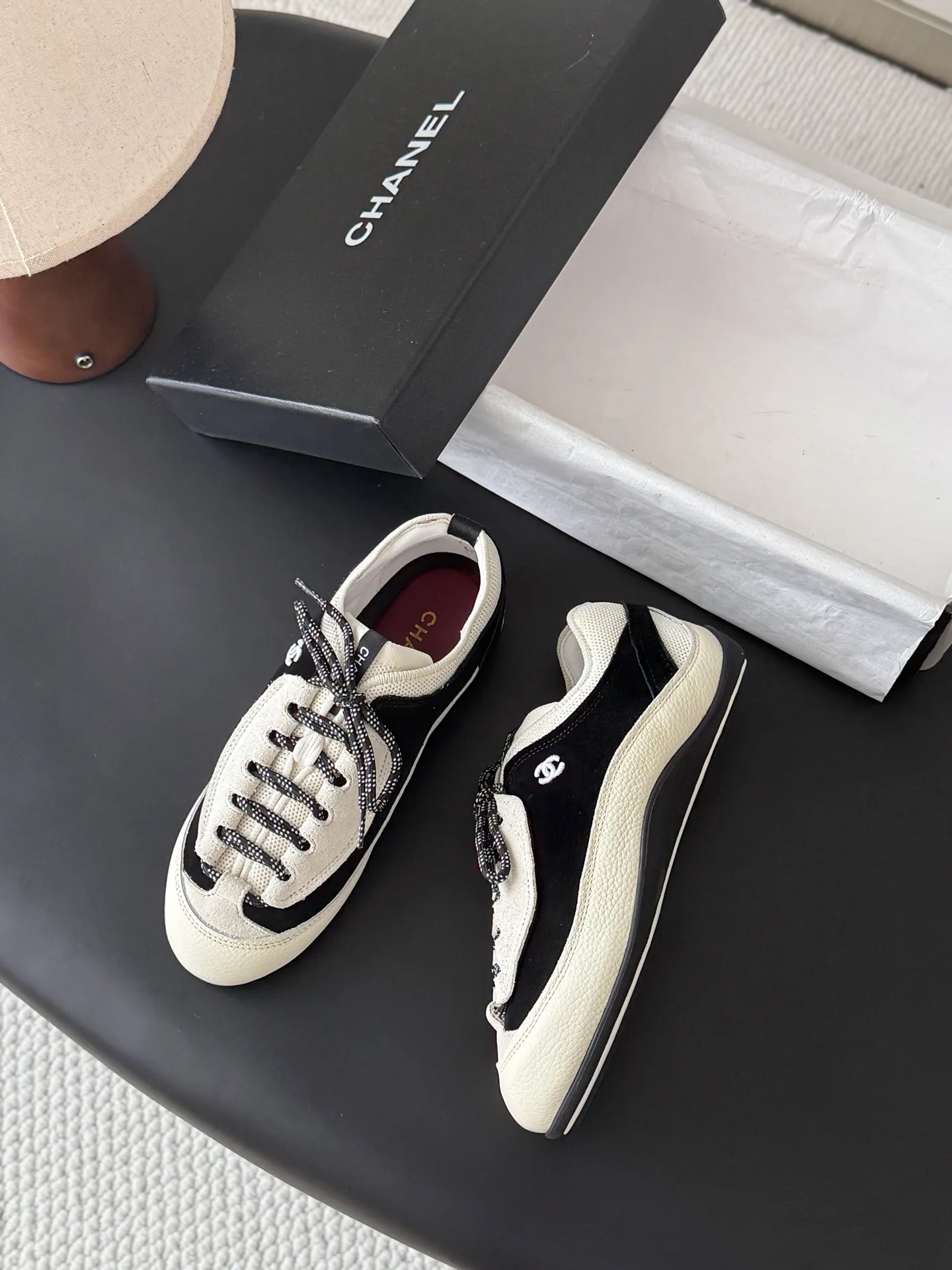 Кроссовки Женские Chanel 17360577