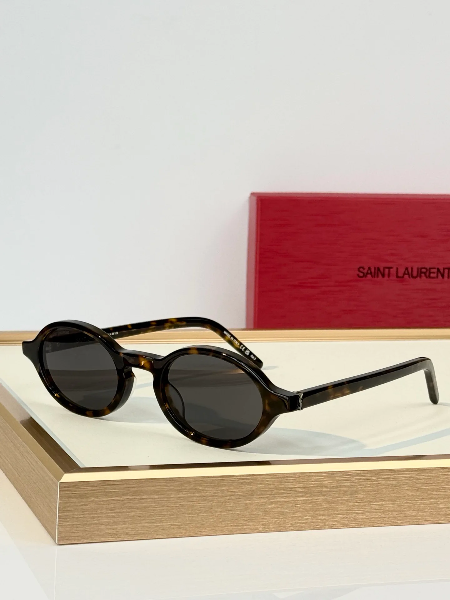 Очки Saint Laurent 18201395