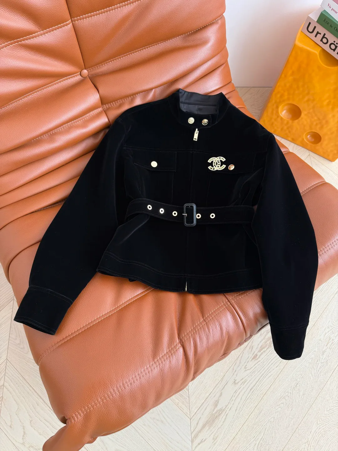 Куртки И Пуховики Женские Chanel 881484