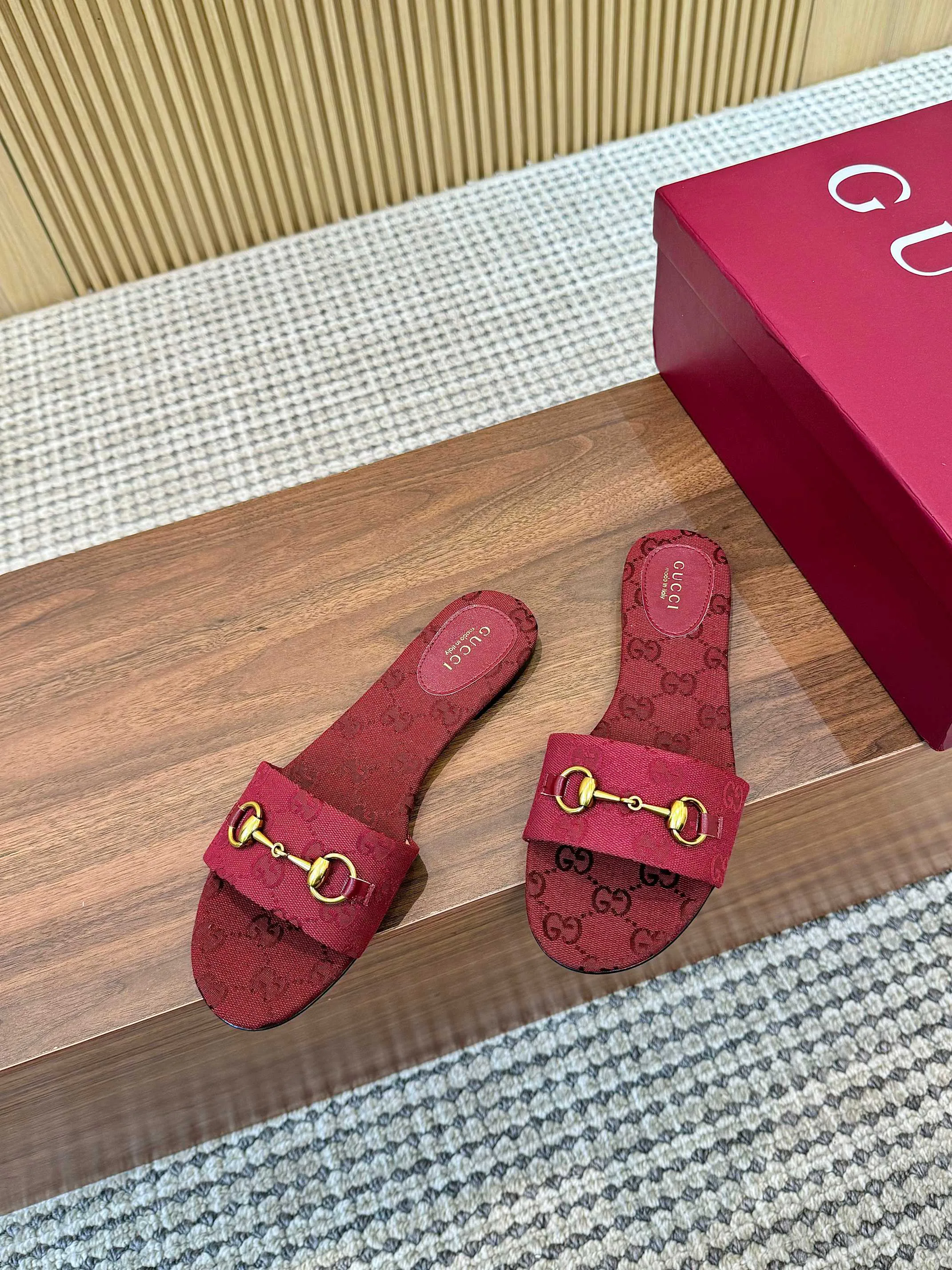 Сандалии Женские Gucci 11529293