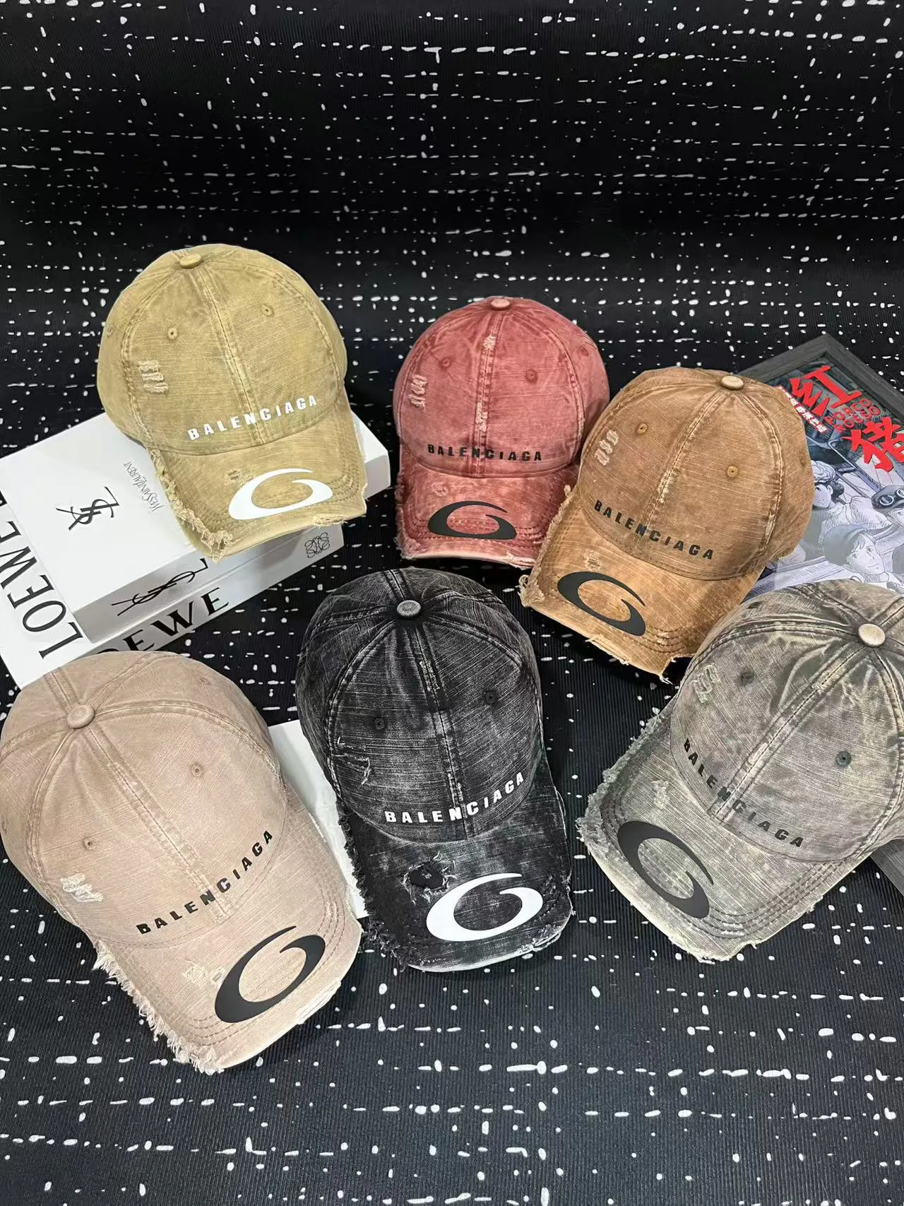 Головные Уборы Balenciaga 11507