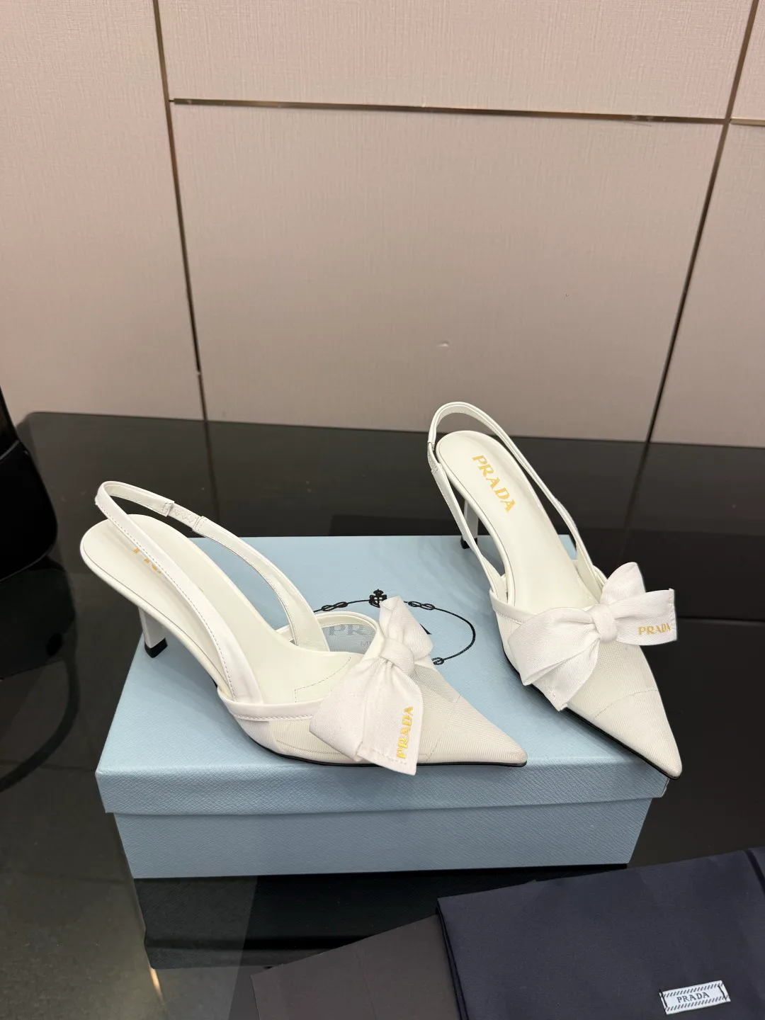 Босоножки Женские Prada 11578986