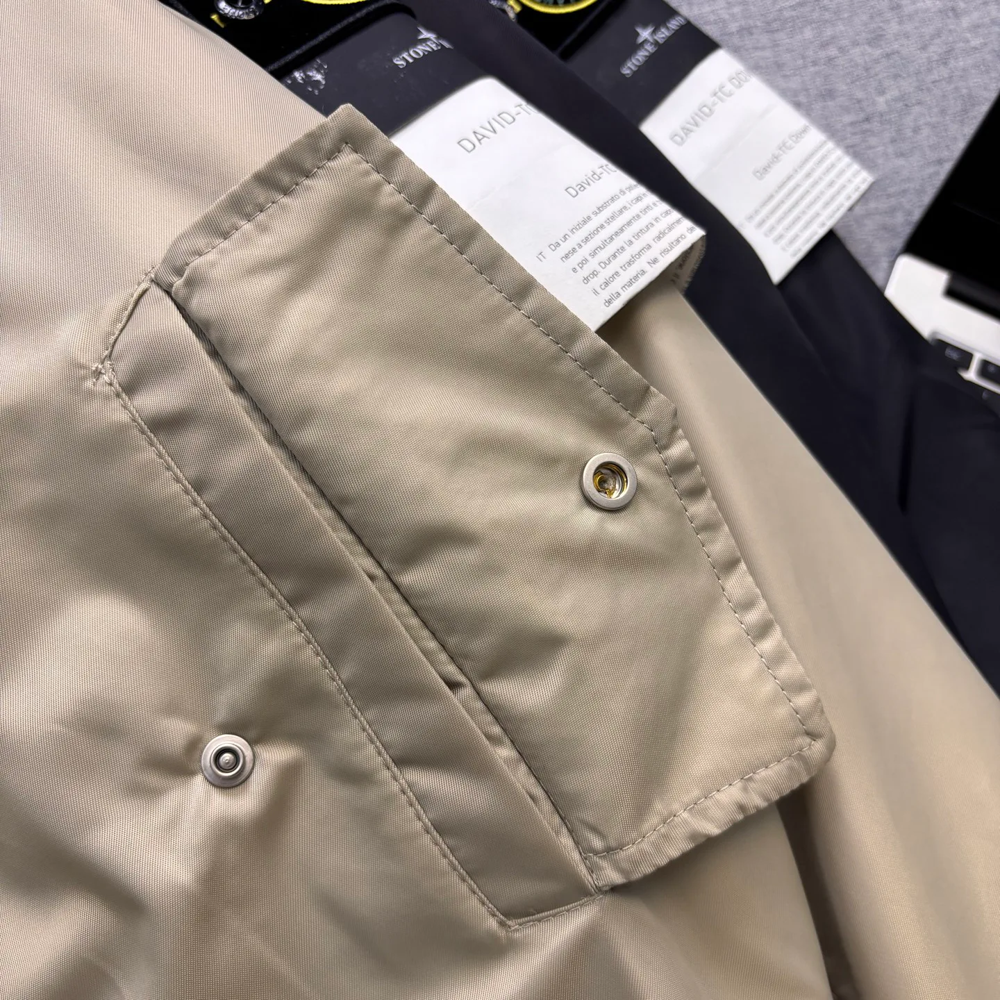 Куртки И Пуховики Женские Stone Island 214133