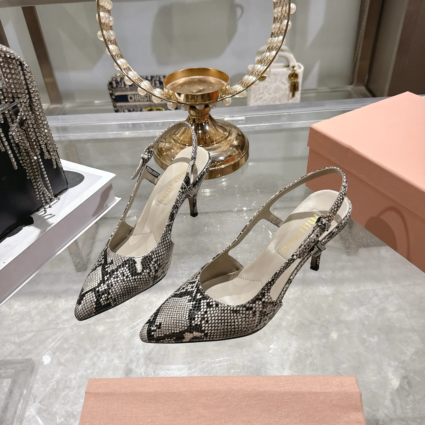Босоножки Женские Miu Miu 11677164