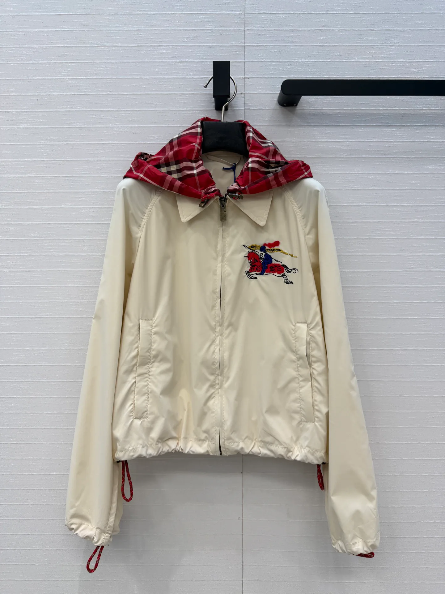 Куртки И Пуховики Женские Burberry 10809166