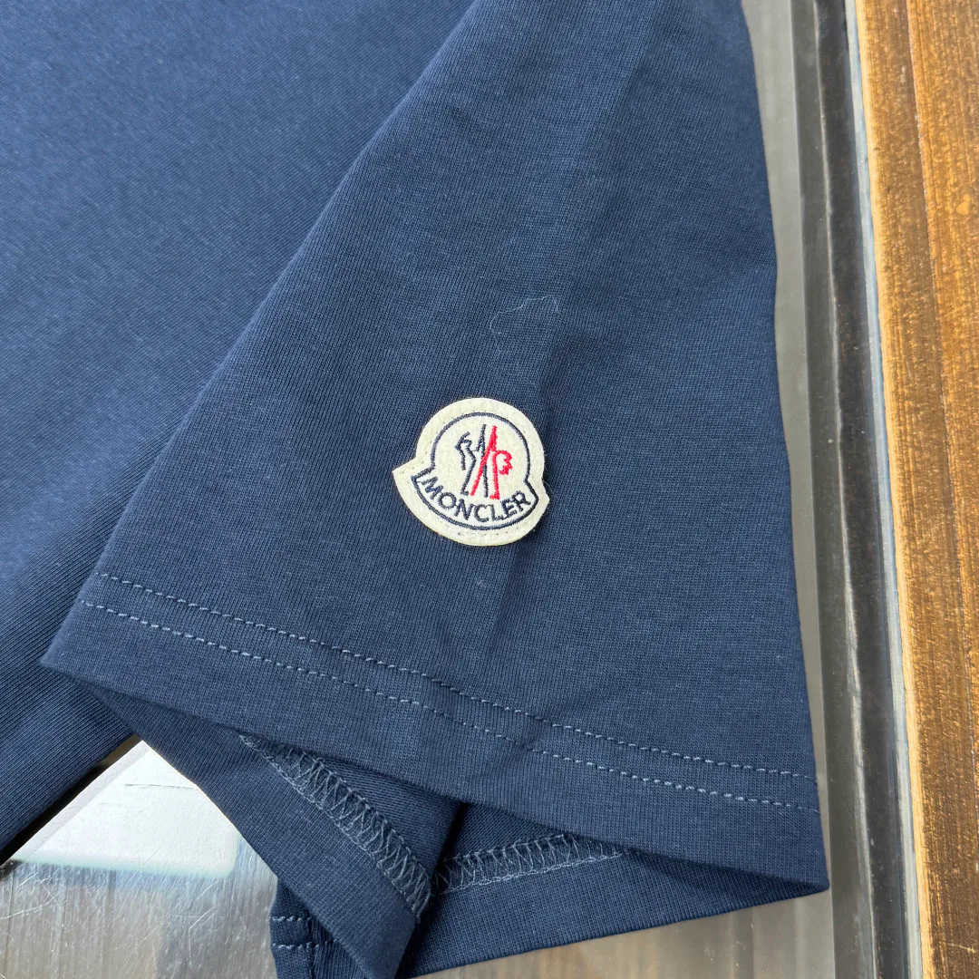 Футболки Женские Moncler 10292189