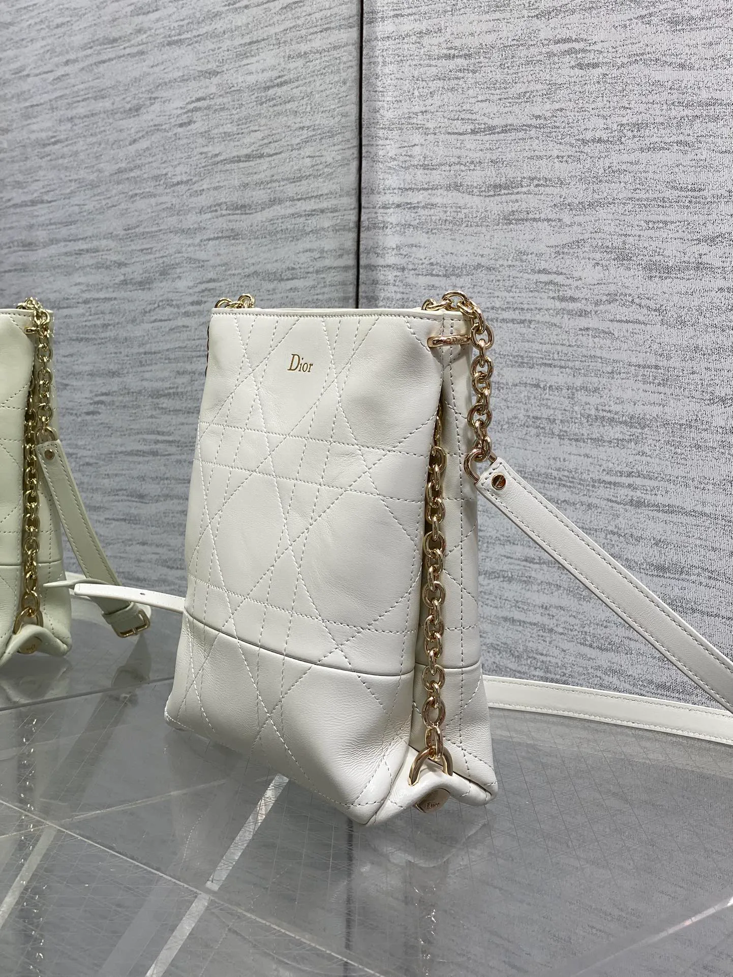 Классические Сумки Женские Christian Dior 12817839