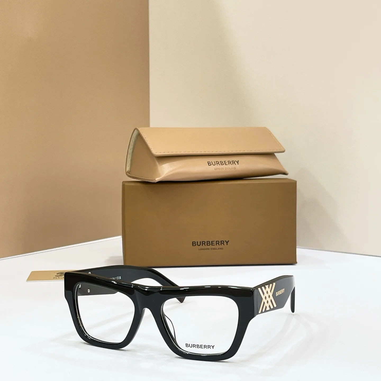 Очки Burberry 16949065