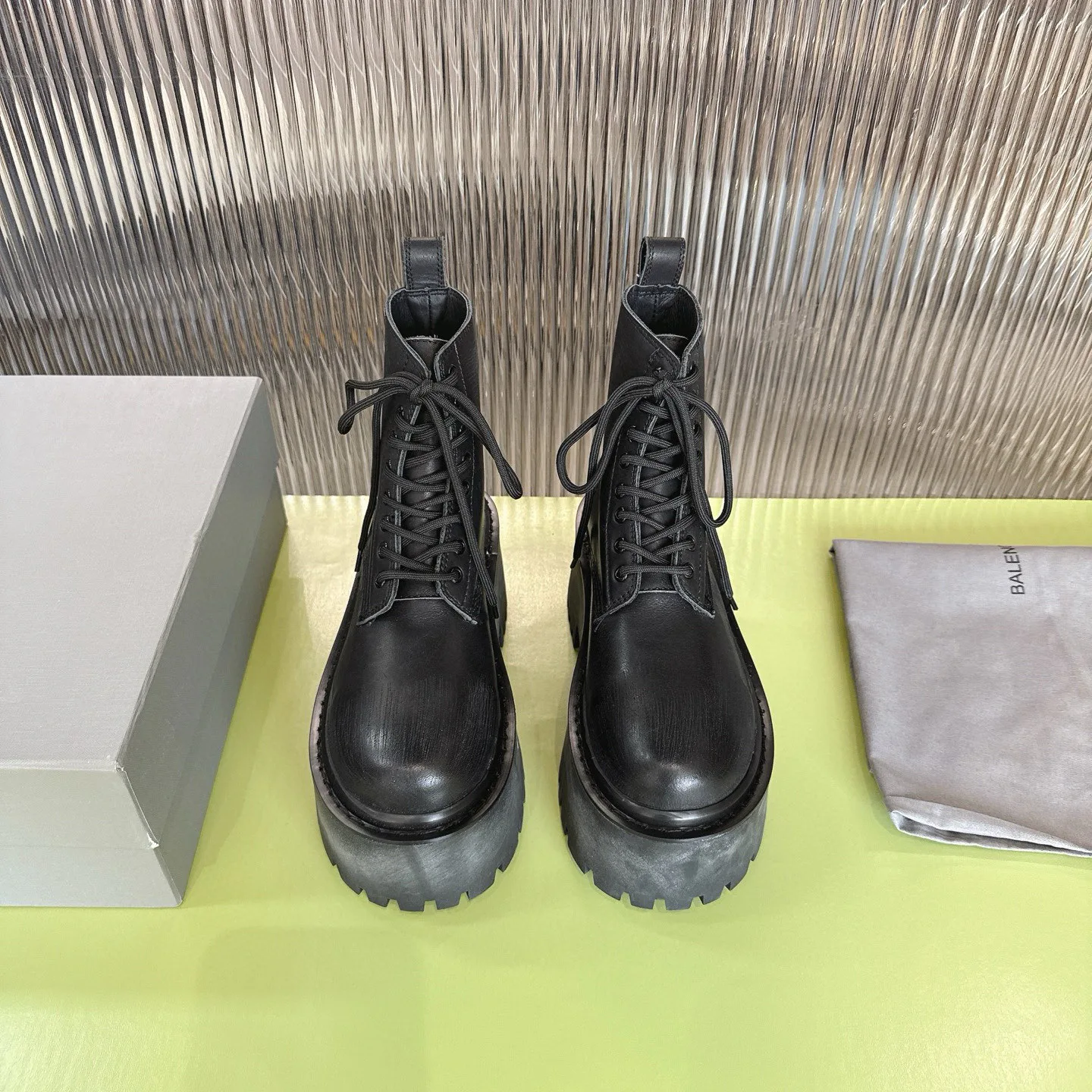 Ботинки Женские Balenciaga 81869