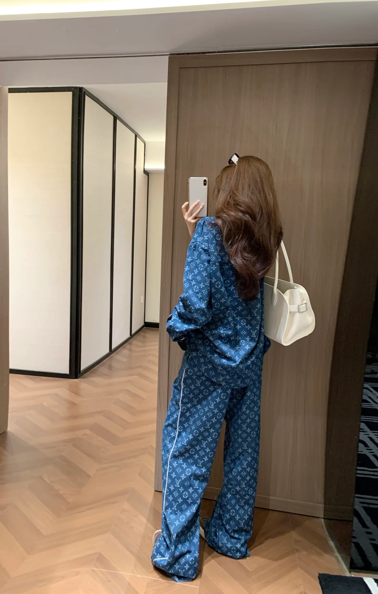 Костюмы Женские Louis Vuitton 17988119