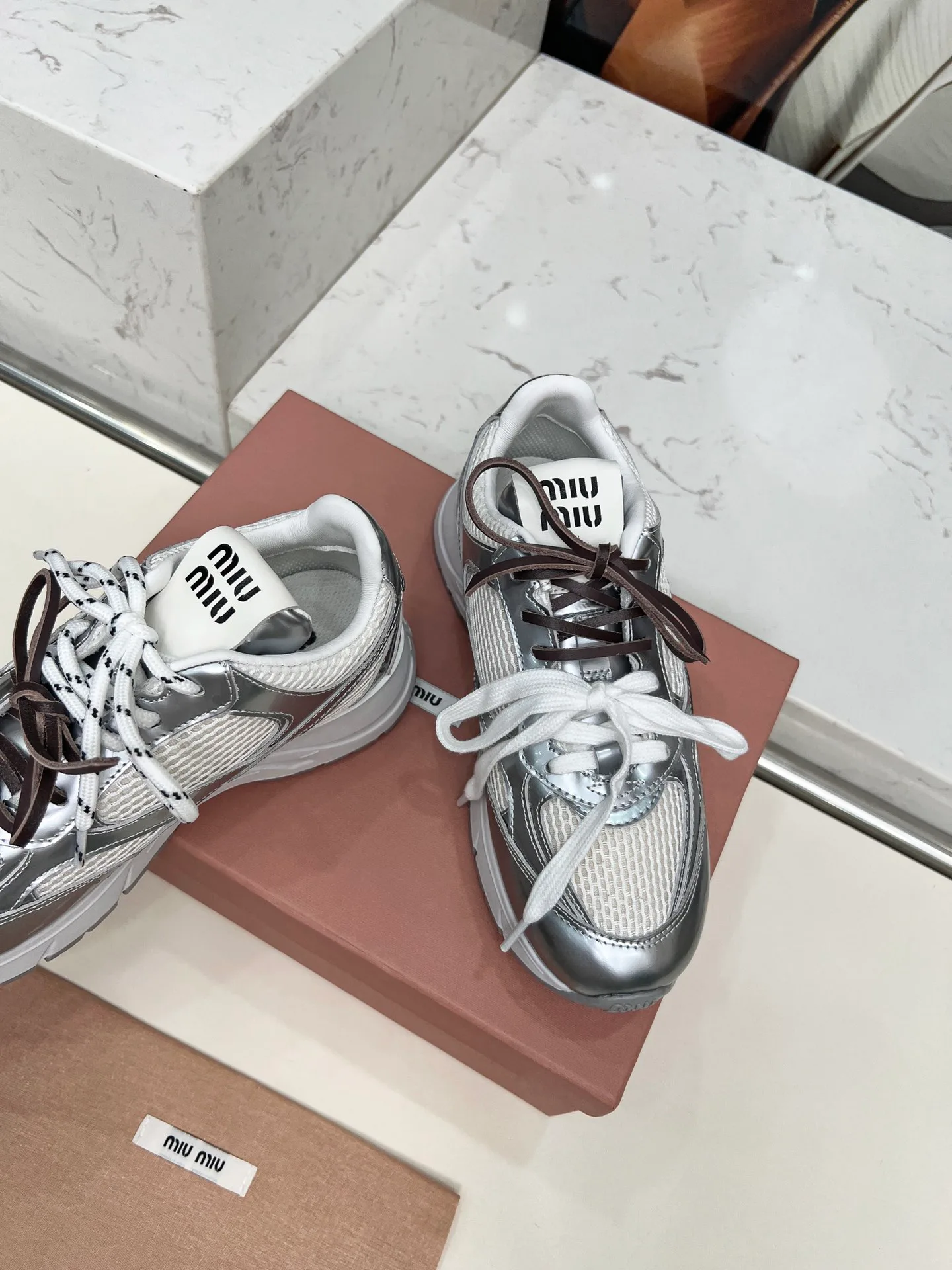 Кроссовки Женские Miu Miu 208996