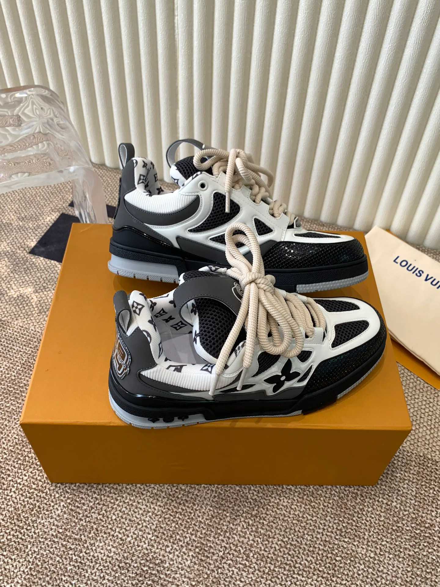 Кроссовки Женские Louis Vuitton 5369741