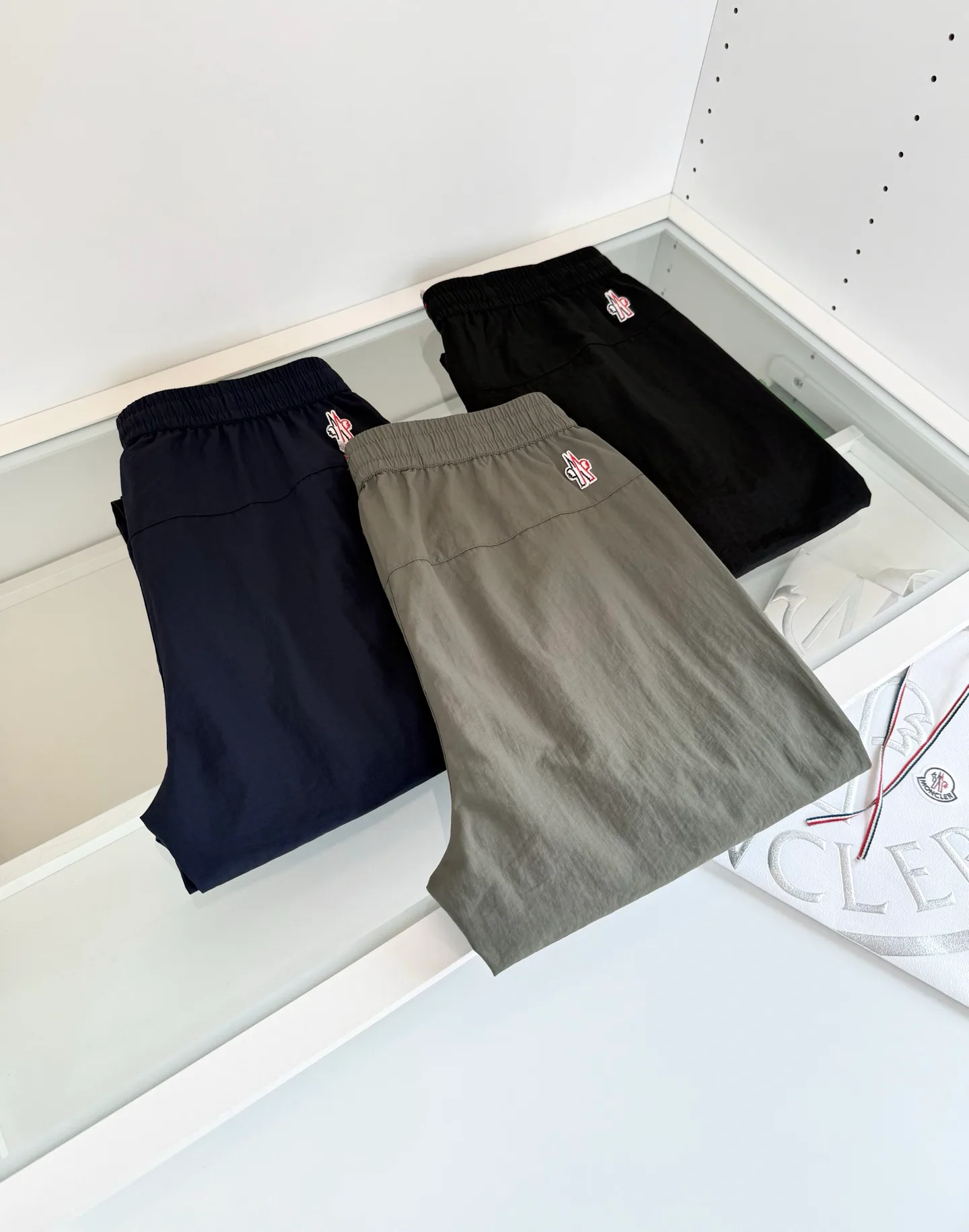 Брюки Мужские Moncler 13245916