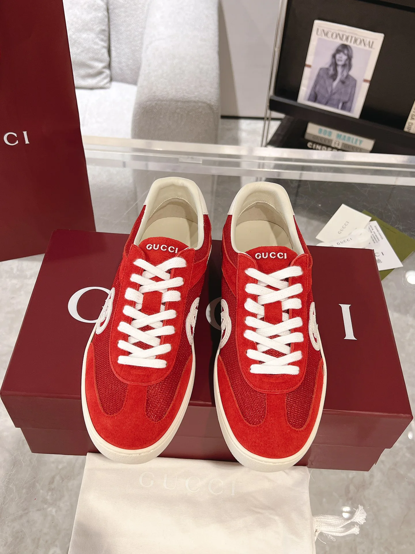 Кроссовки Женские Gucci 1827498