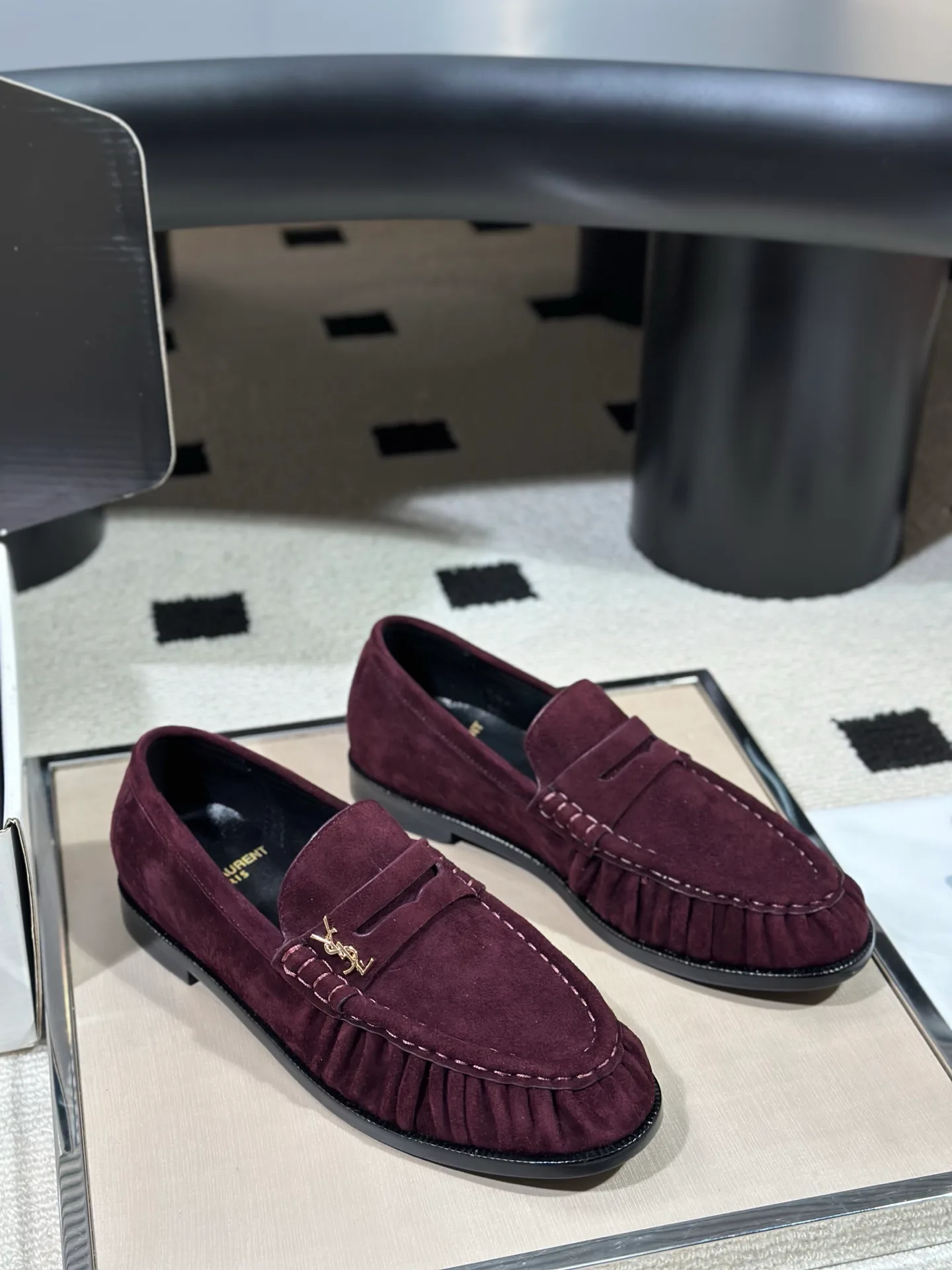 Лоферы И Мокасины Женские Saint Laurent 18041792