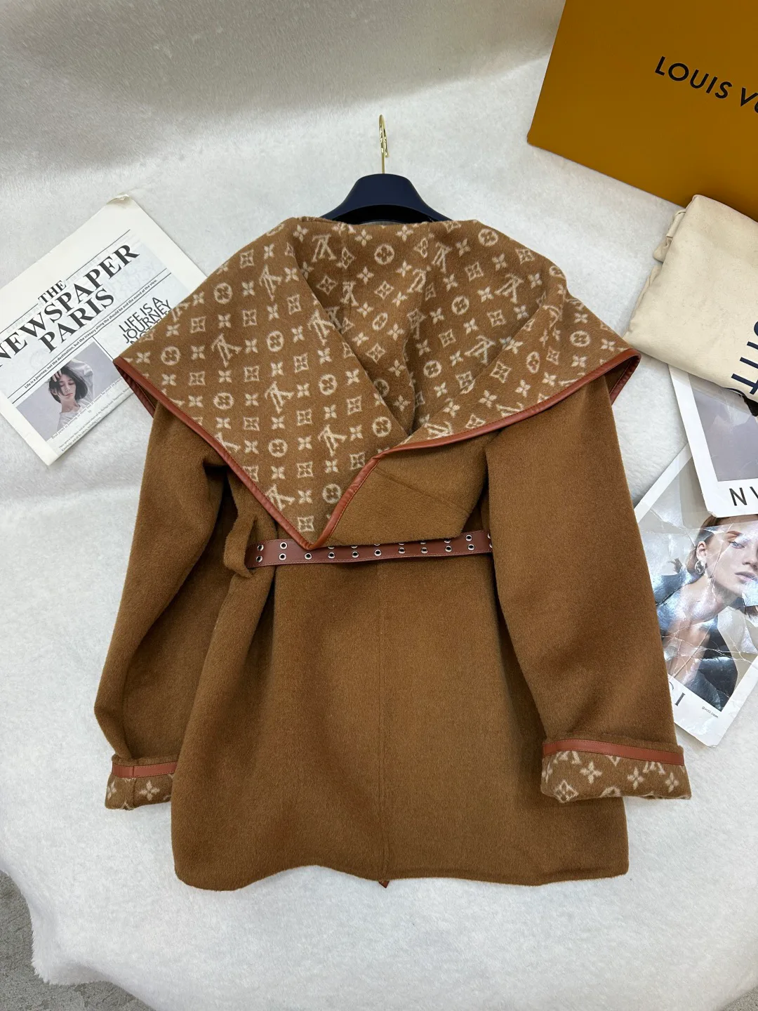 Пальто Женские Louis Vuitton 3532939