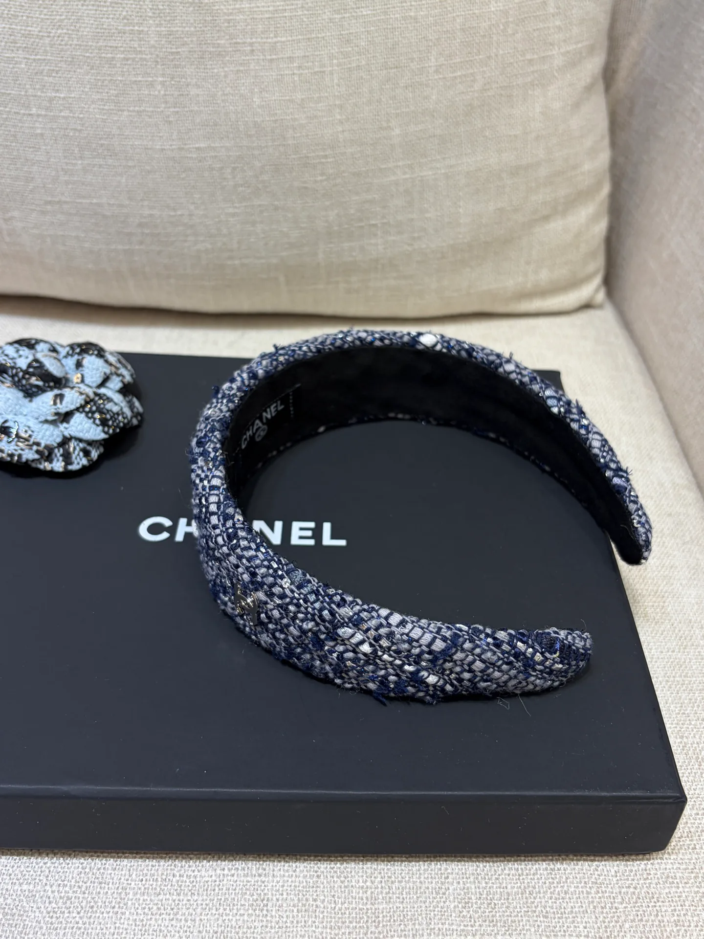 Головные Уборы Chanel 6317459