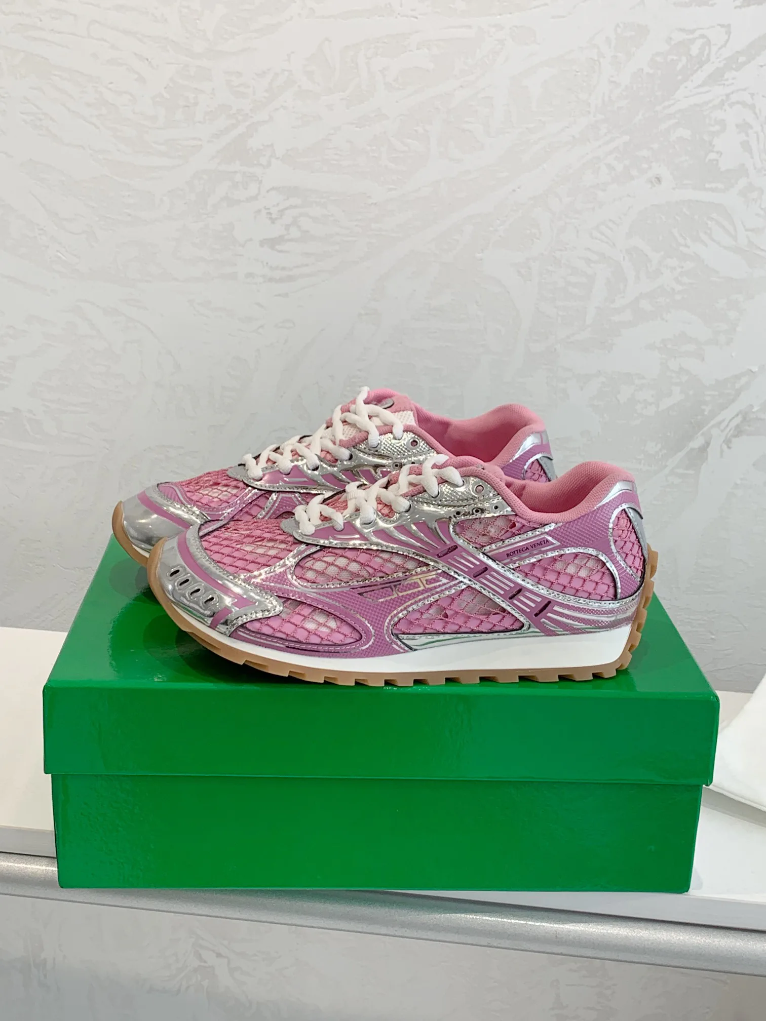 Кроссовки Женские Bottega Veneta 11677116
