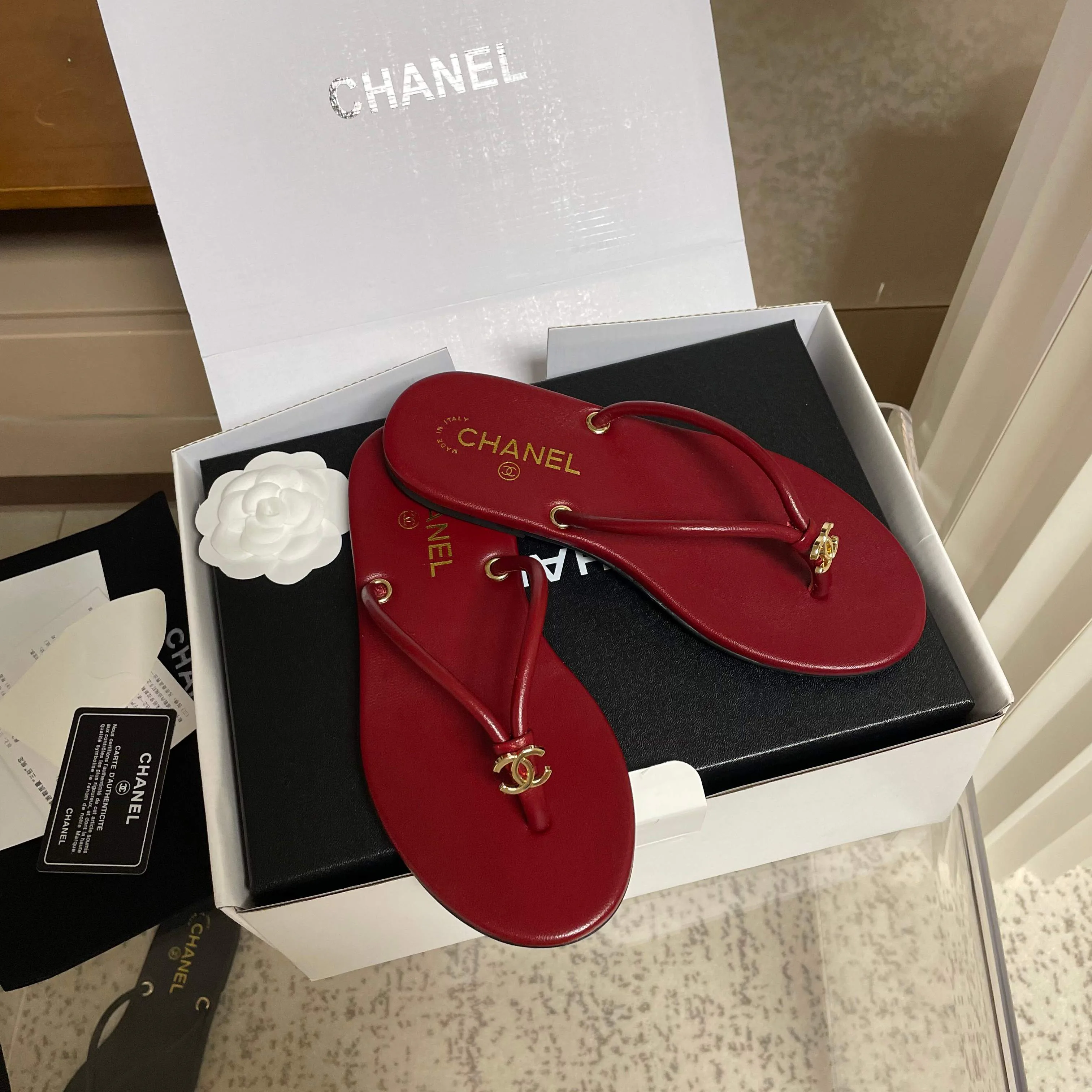 Шлепанцы Женские Chanel 17665618