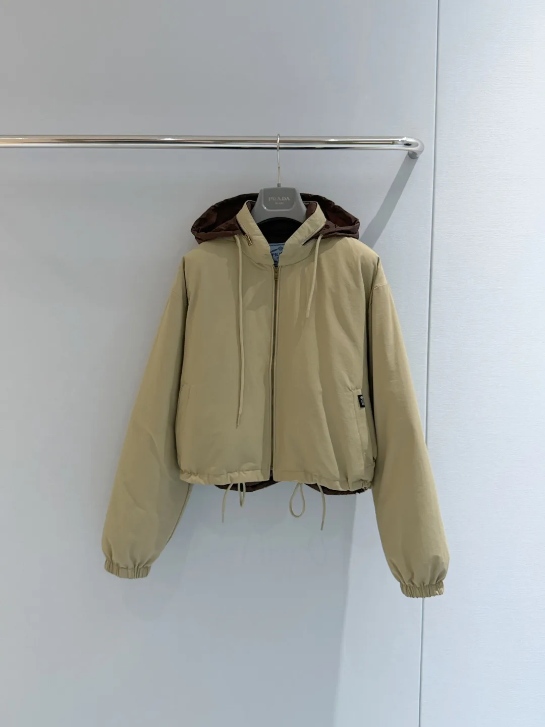 Куртки И Пуховики Женские Prada 18487918