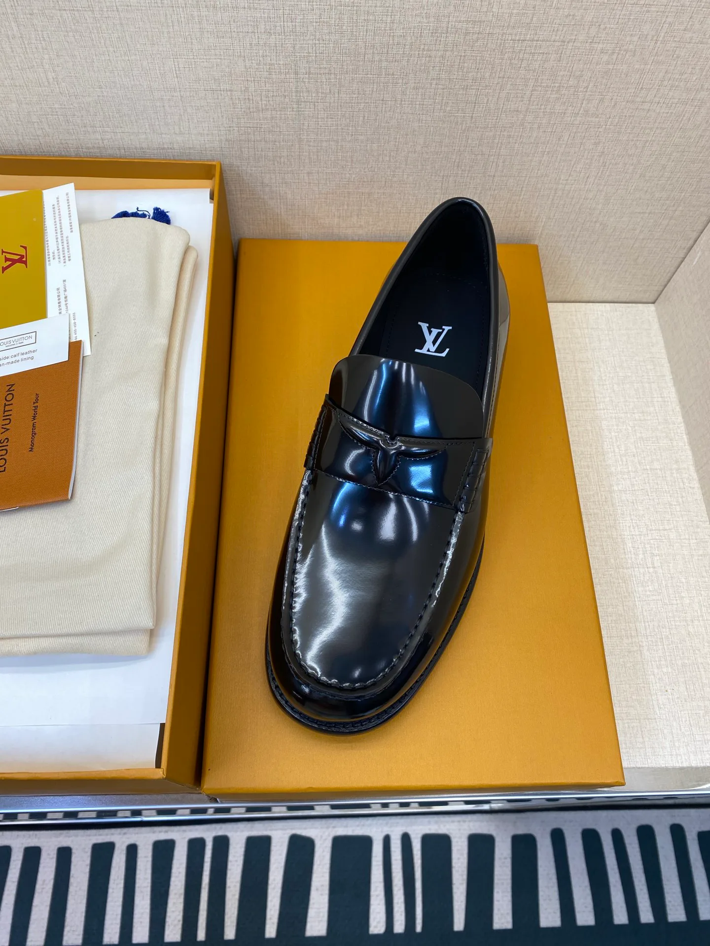 Лоферы И Туфли Мужские Louis Vuitton 17971743