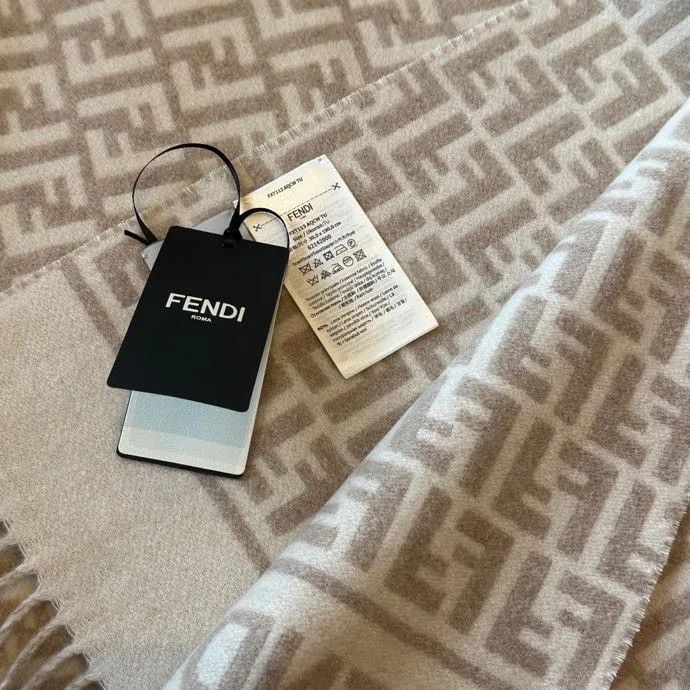 Шарфы Fendi 5901024