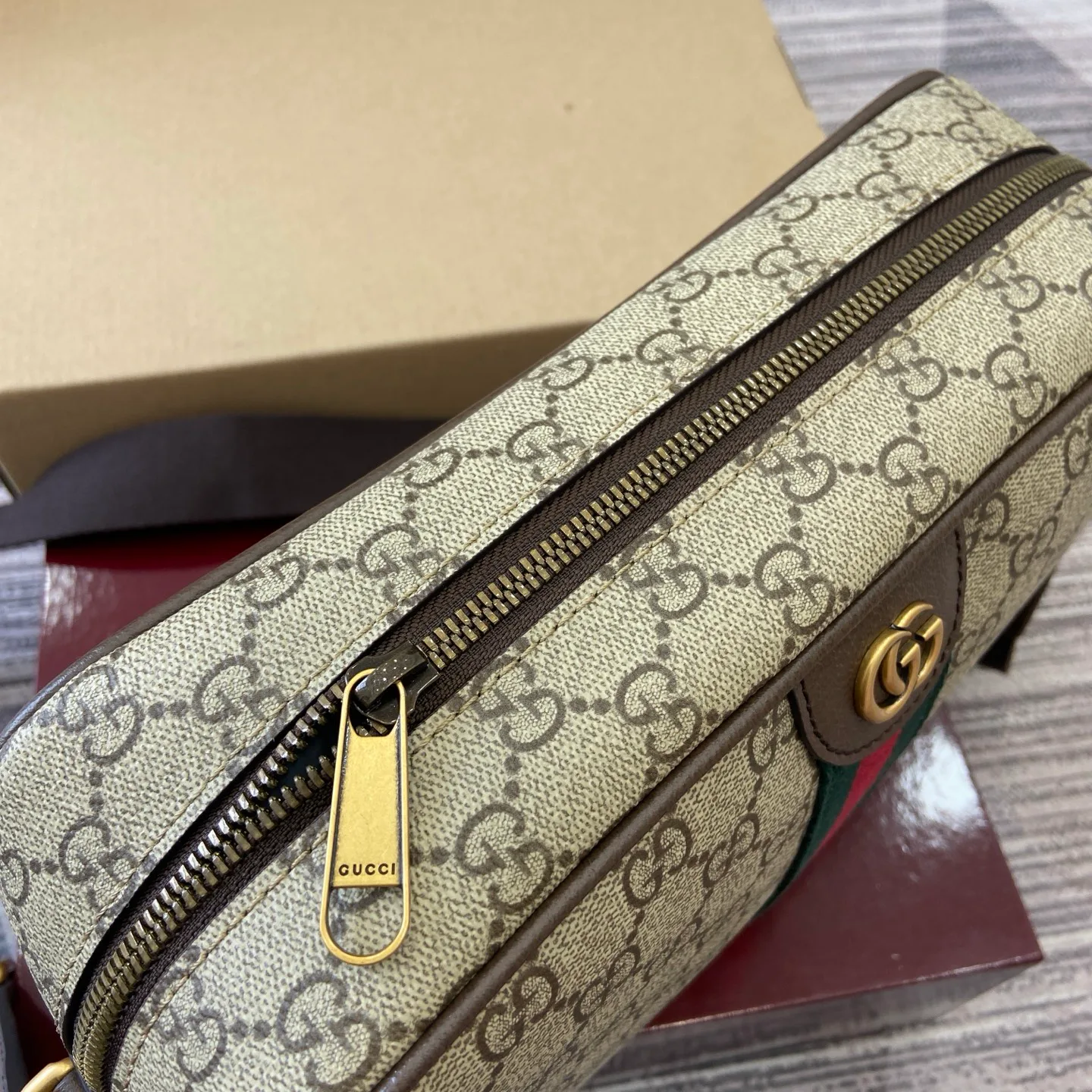 Классические Сумки Женские Gucci 9619396